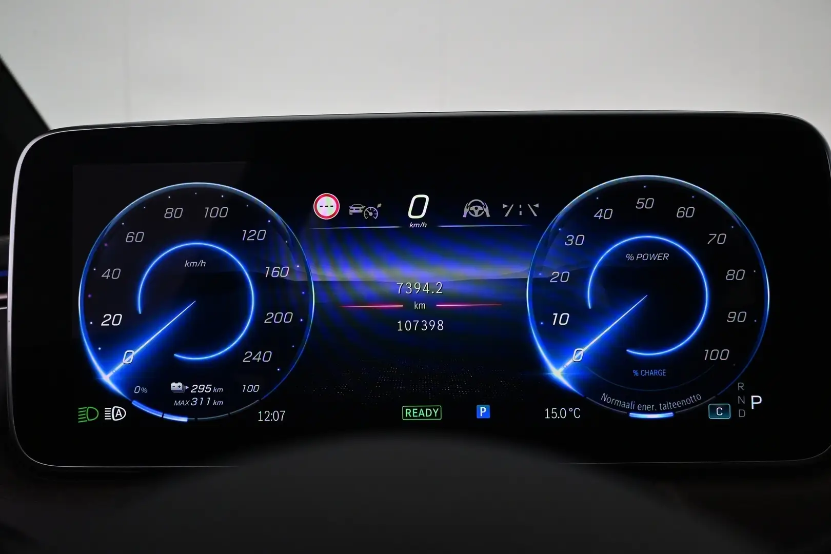 Car Image - 4uFMniCobLlI1ixfmgNNTP