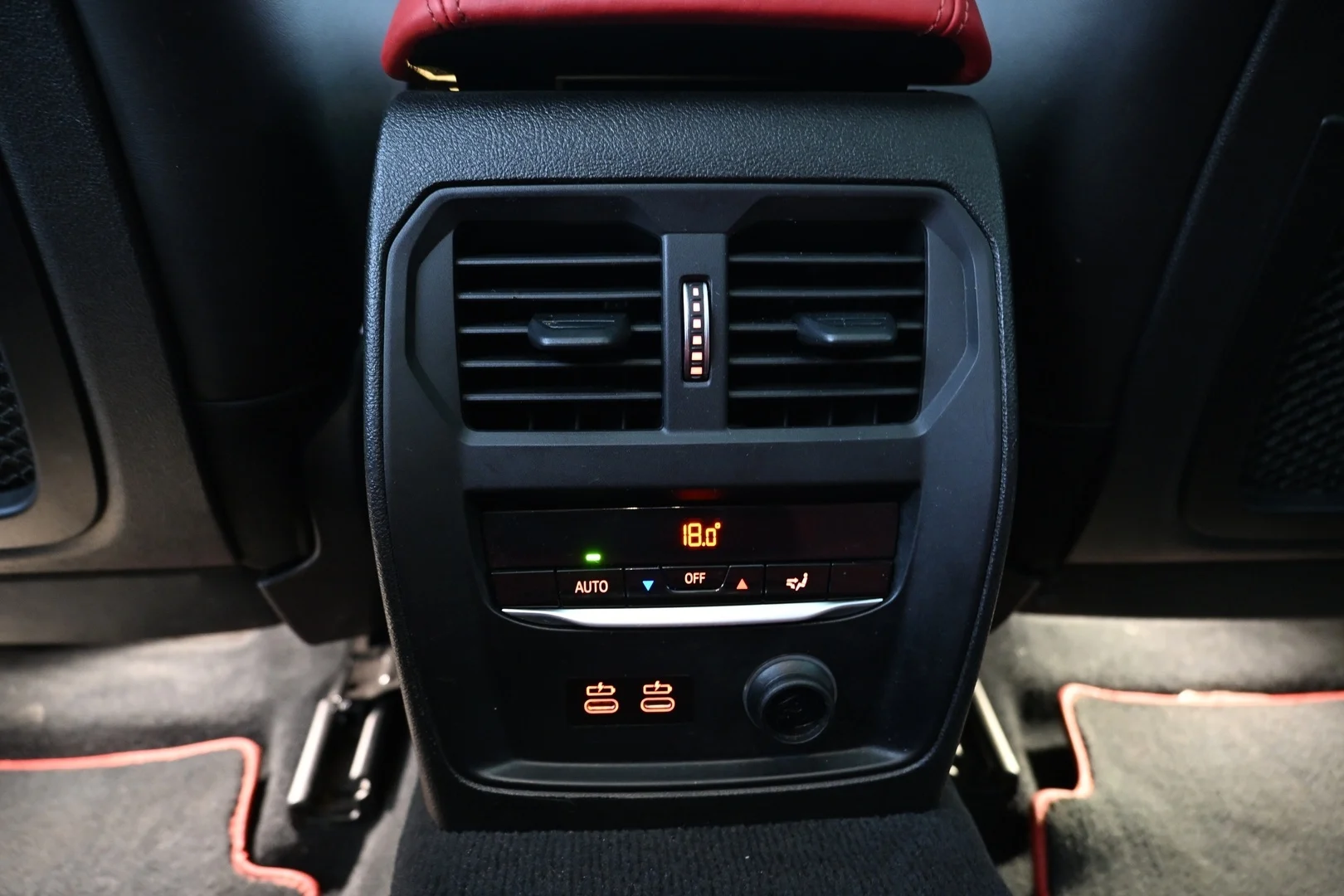 Car Image - 3iSsaX7ZWrZMV30dW9I0Gr