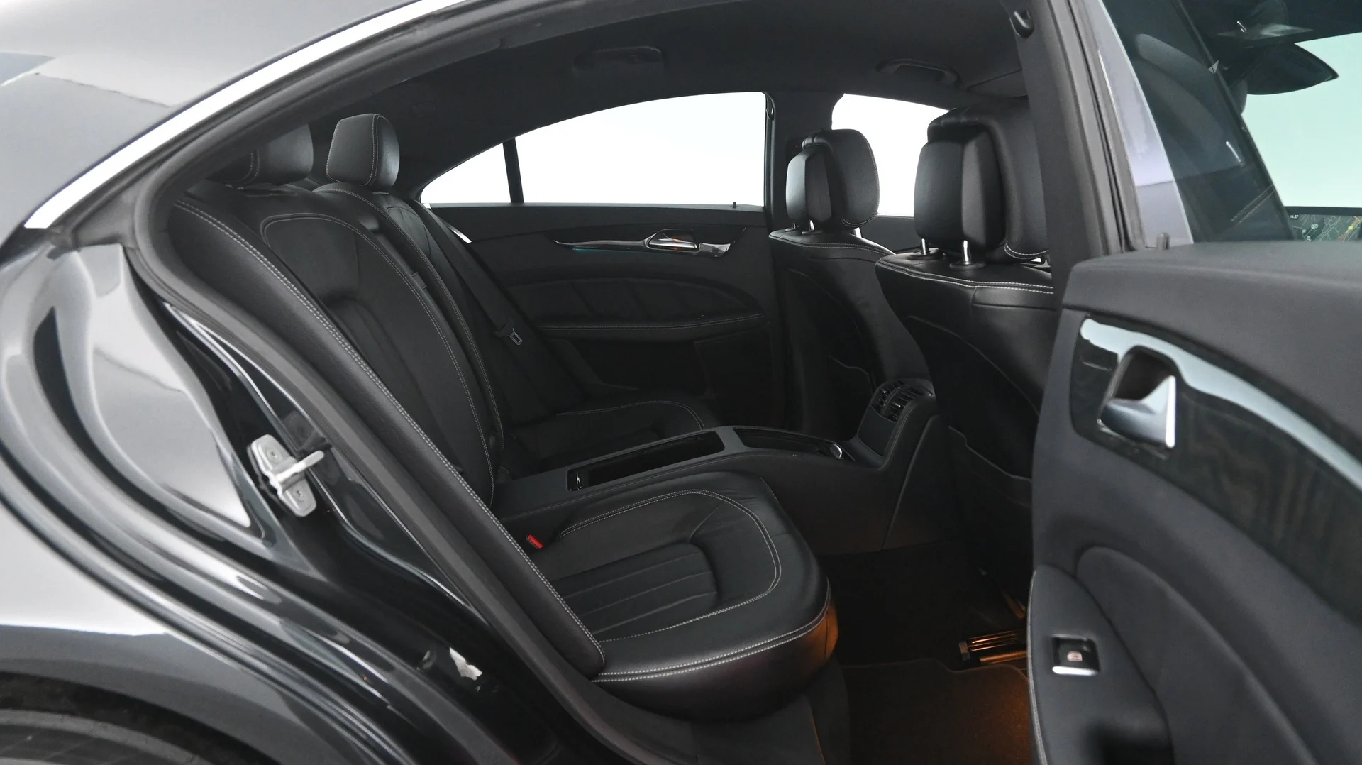 Car Image - 7Ipnwj6Y8Fg6BiA382Db7H