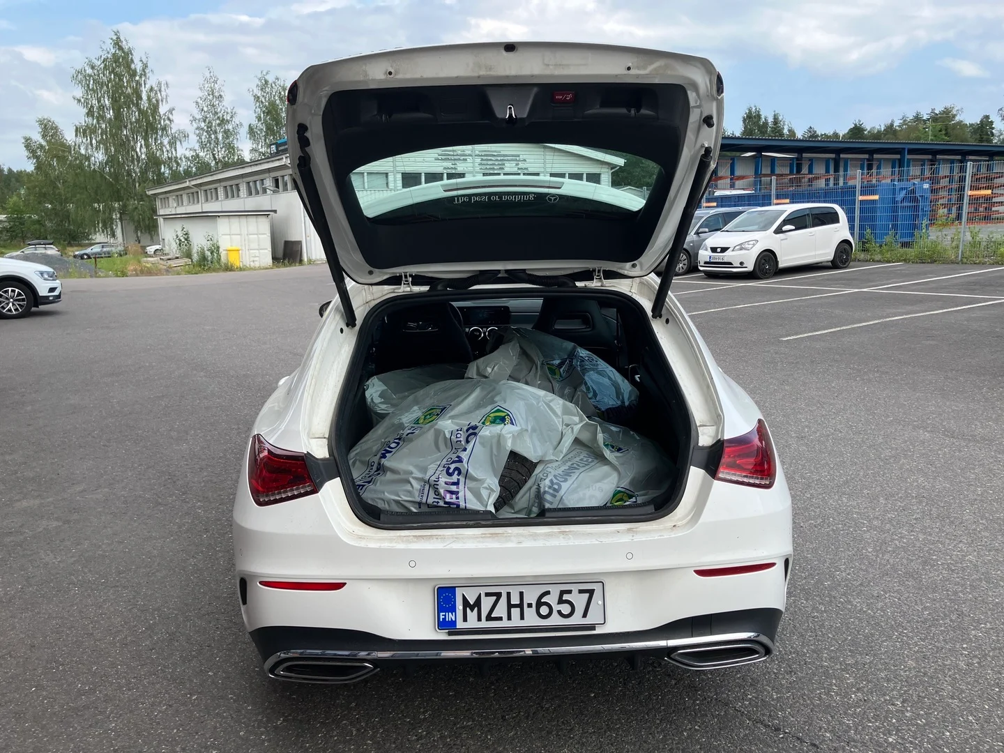 Car Image - 6xvw5WEttDf1USHPNq9L0s