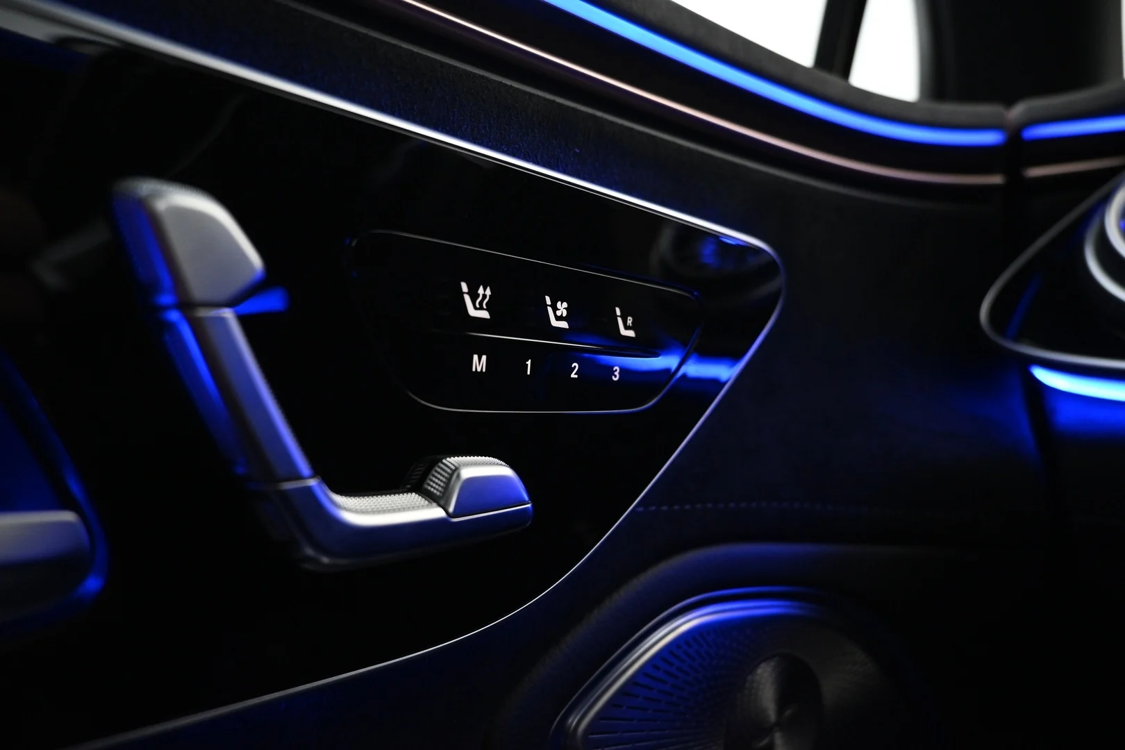 Car Image - 6GEIWx5IbW4UXBfQ6HCgnQ