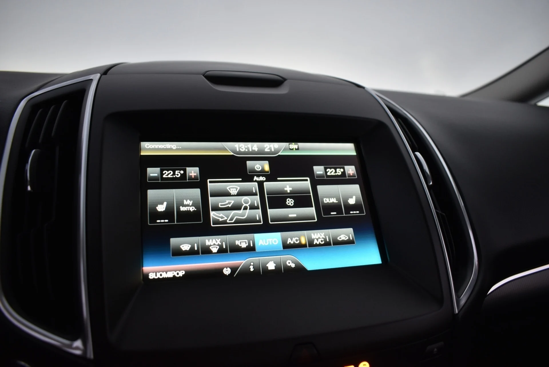 Car Image - 3mM3qLM4ar0ttZ15BgMBwk