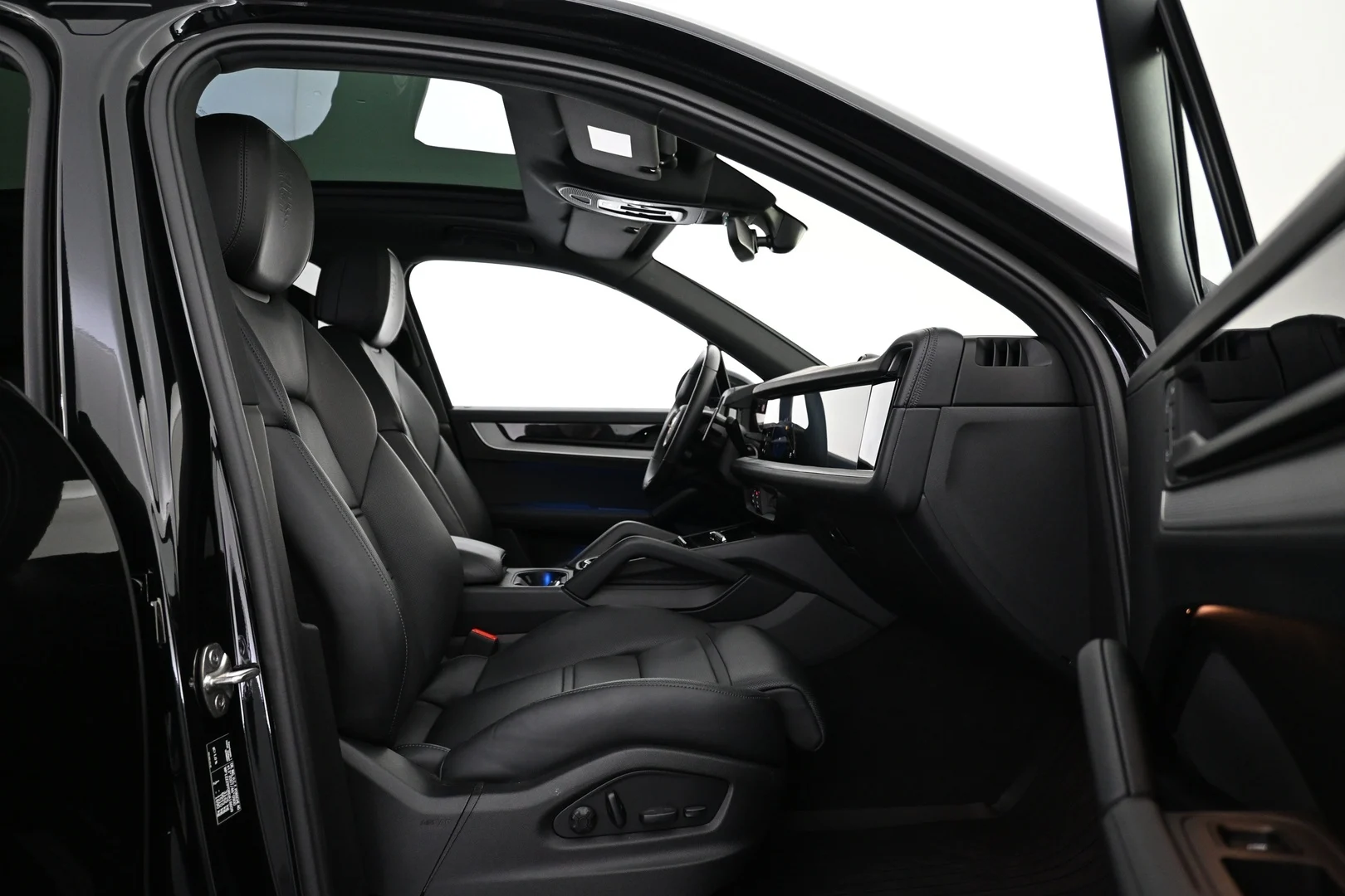 Car Image - 6Qnnb3i8RqVrWucWlTYx9d