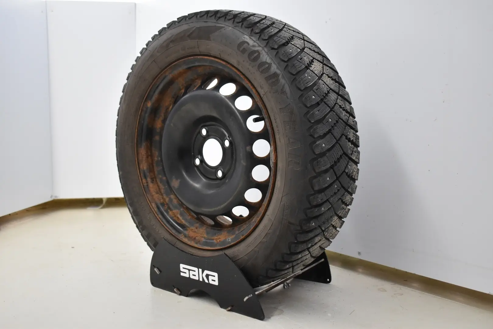 Car Image - 8wXdKp4mh7c3KjViaOBGV