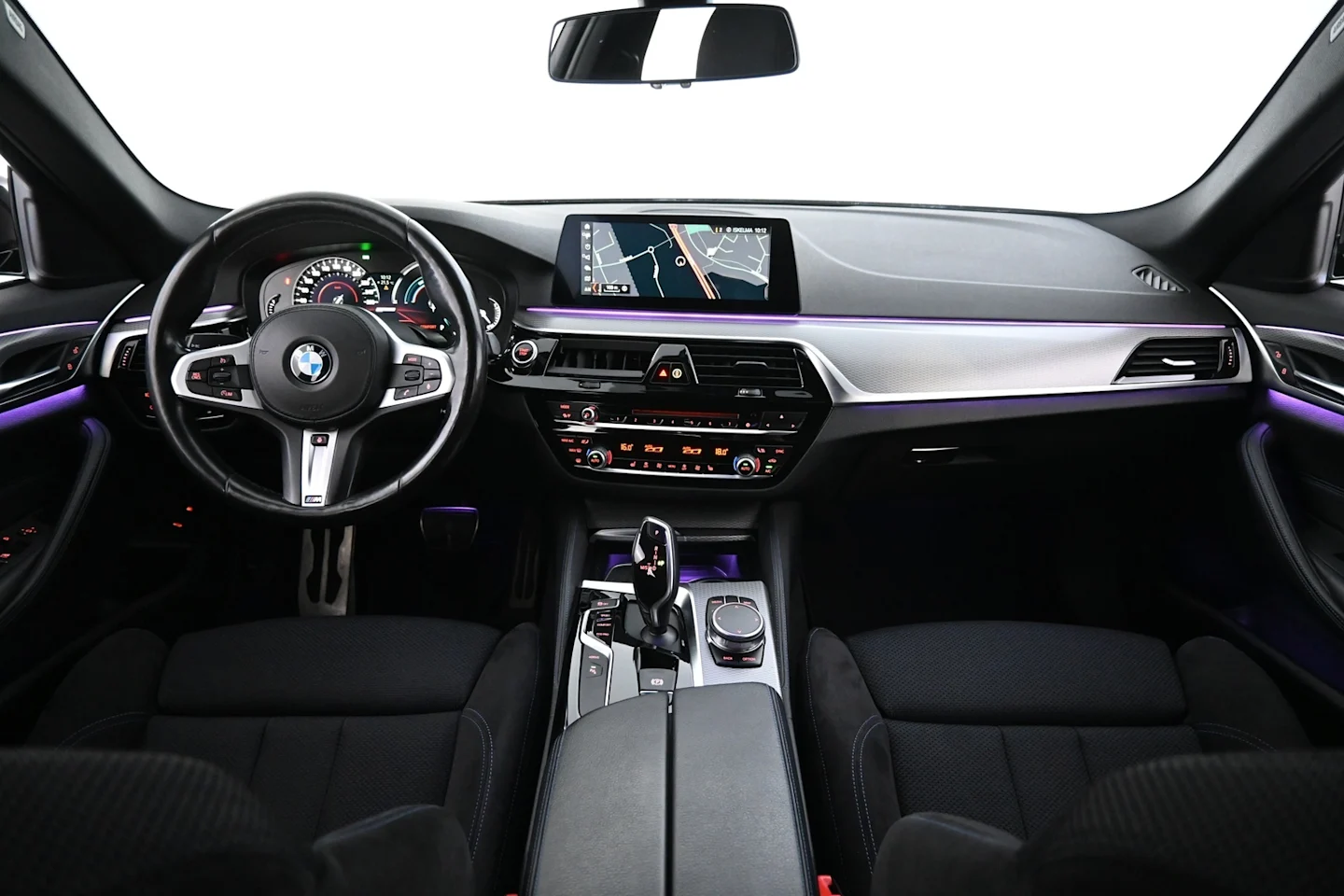 Car Image - 6fJmAJqmklSjMDqw4dto6f