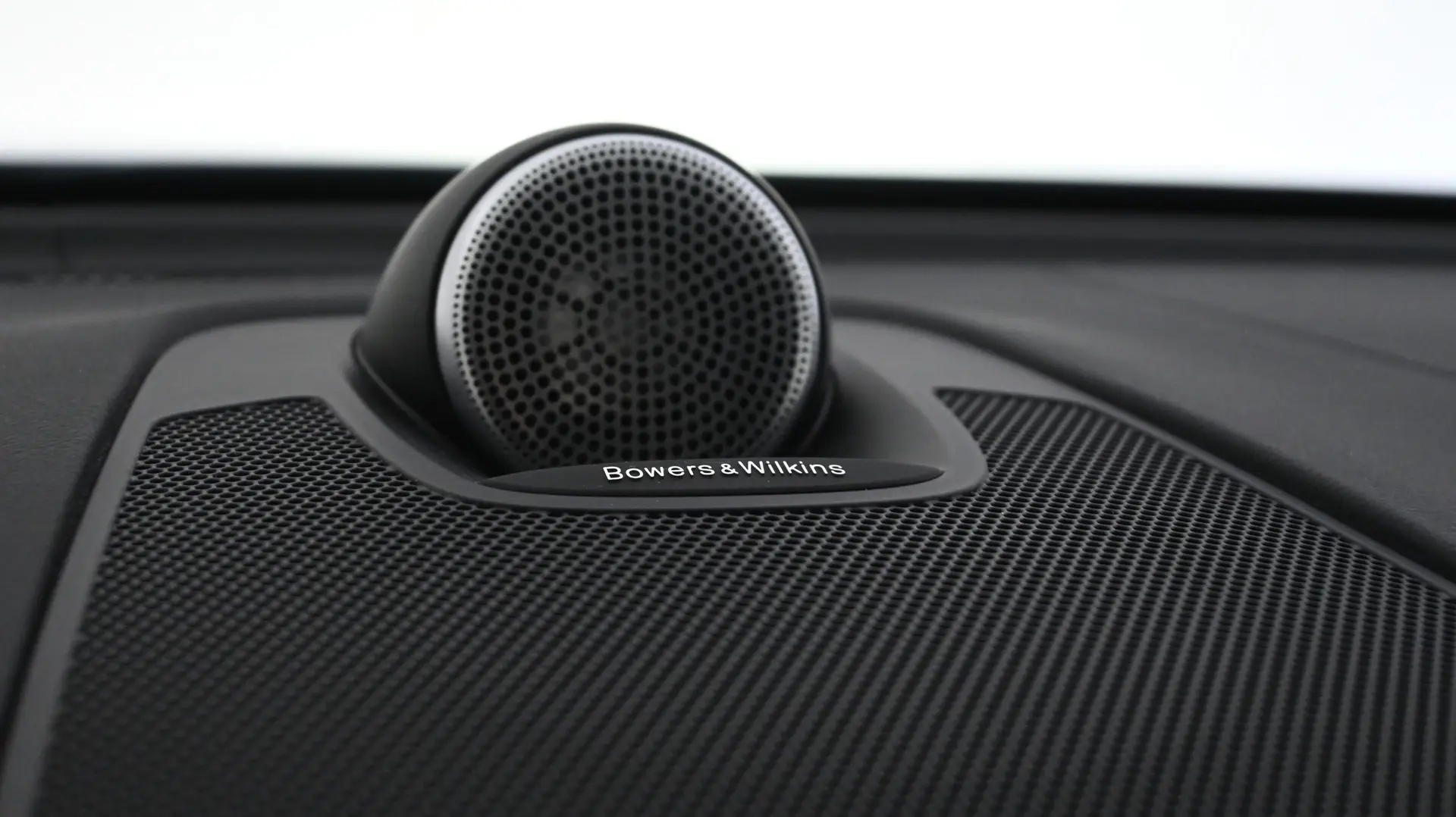 Car Image - 33gfgWDo4y6mFhlbbQwU6J