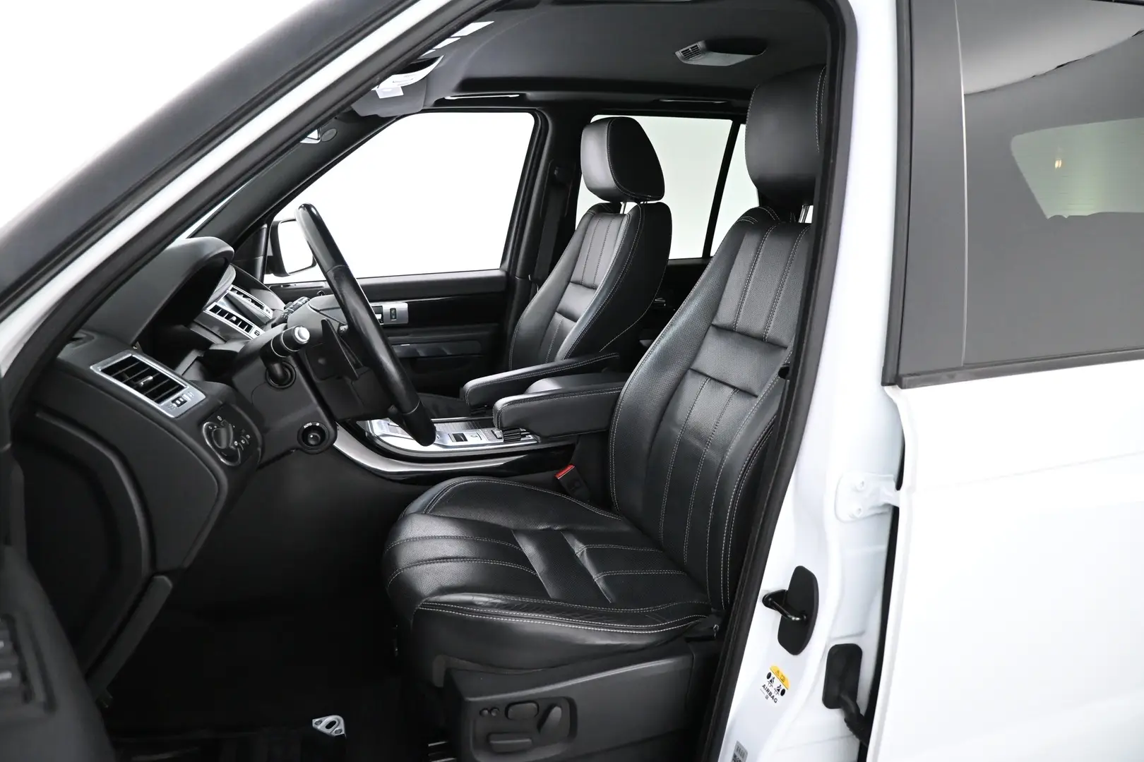 Car Image - 1rQyqZGrpRsGKZQNXO9QXI