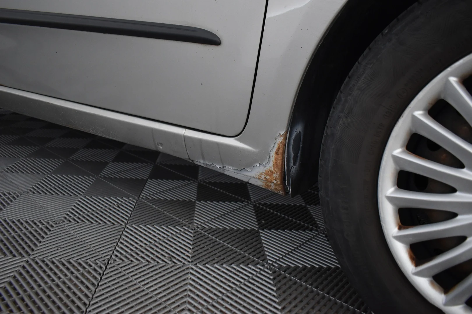 Car Image - 6pRcPJvA3OW694VMF82e8v