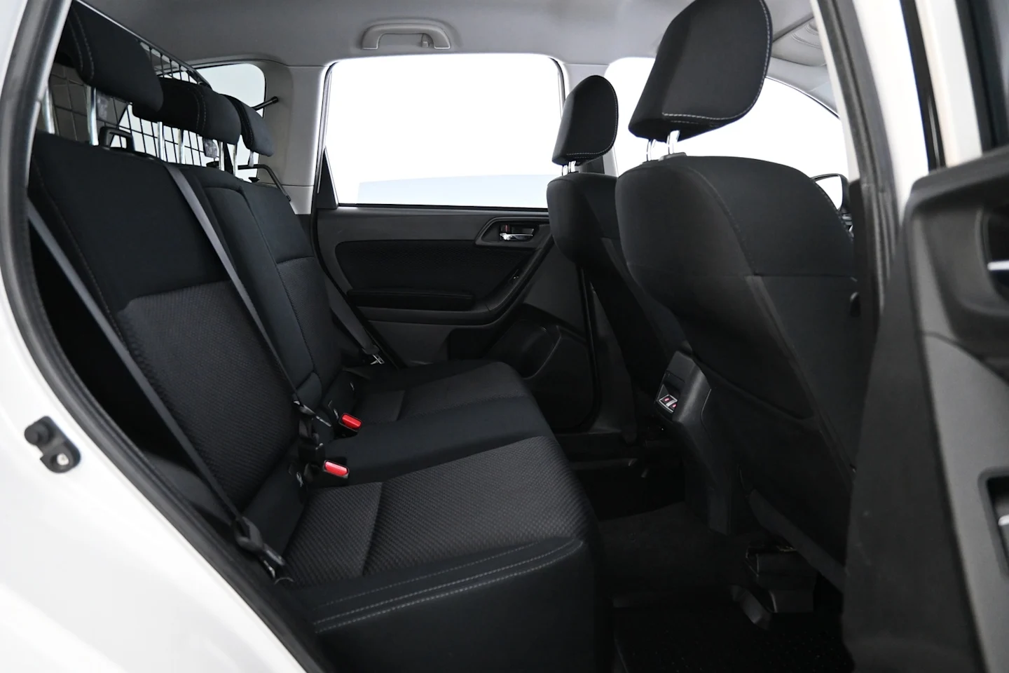 Car Image - 4J5Zc1meTNBu1hS3uM89Iu