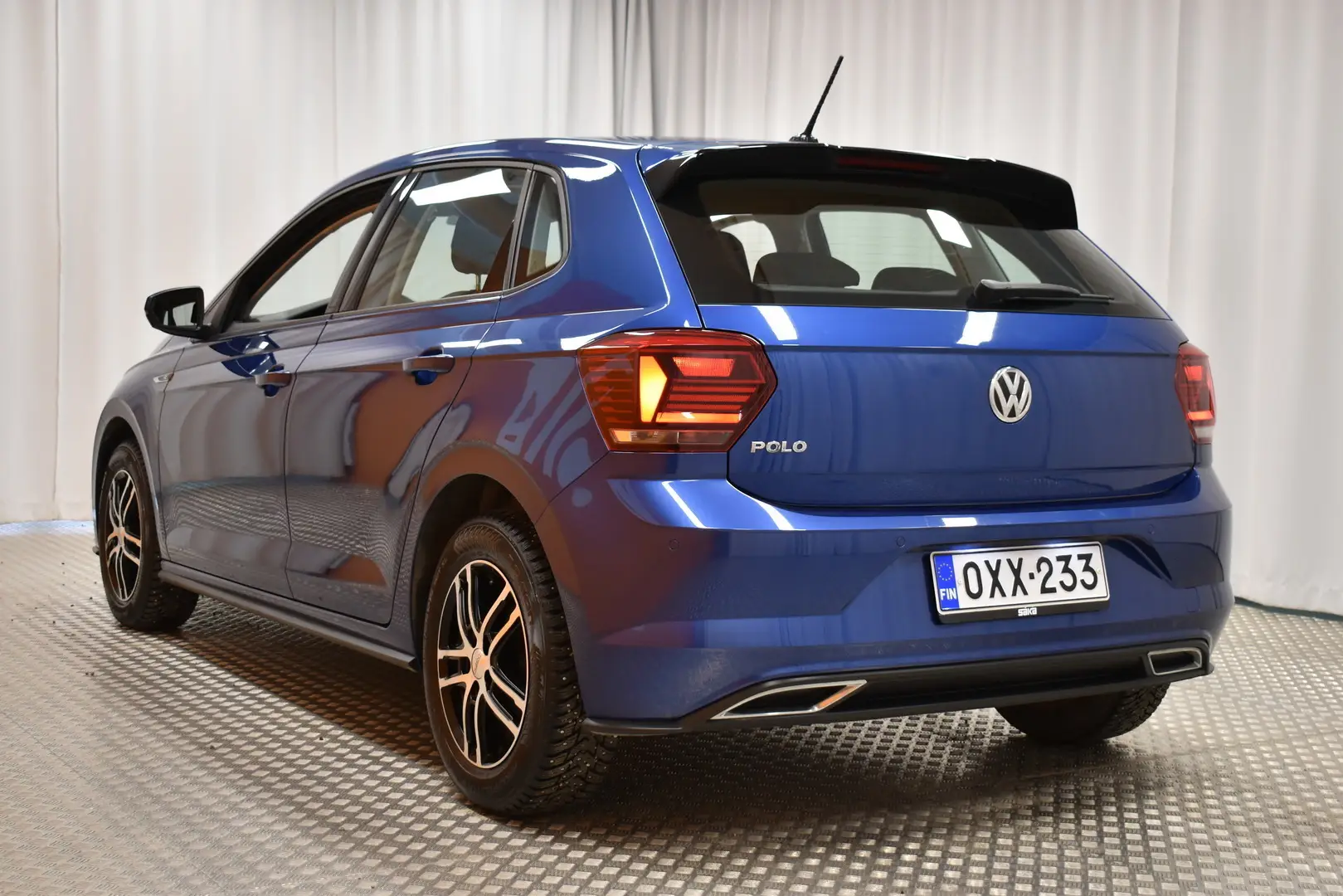 Car Image - pb9IAmHQiAA3bmaY29oZO