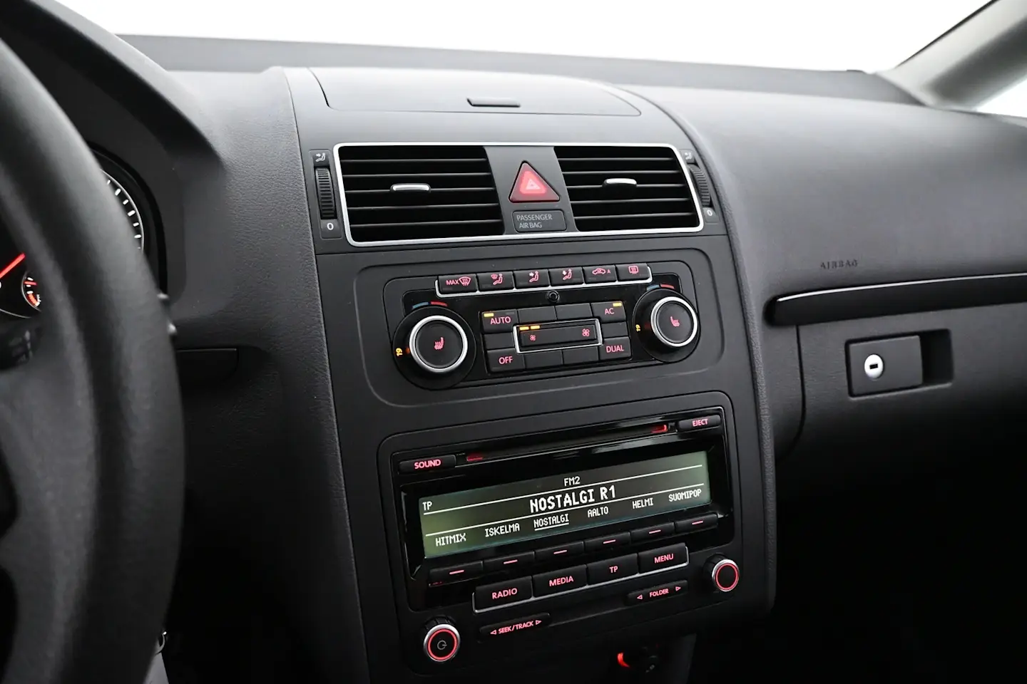 Car Image - 7DaFX37COitguY9DbIhVTh