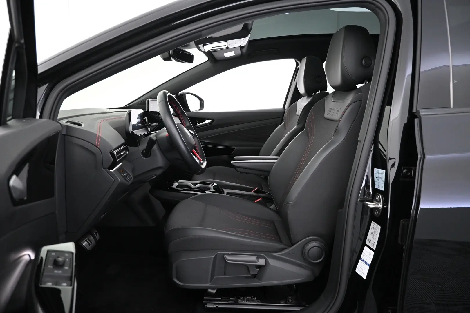 Car Image - 5dTilPMKGnwsakyyAzVco8