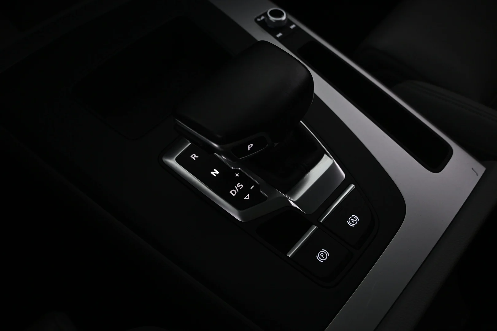 Car Image - 2i9w7pA5mbD72lGHgt2xwZ