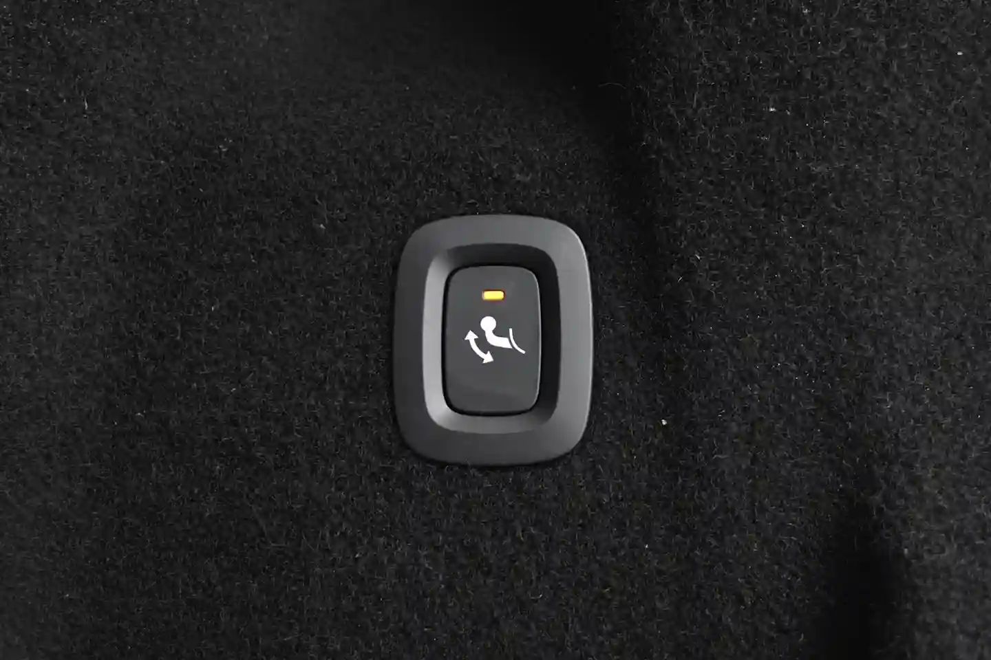 Car Image - 79rHmBjxjFkDAh9uuMyhrk