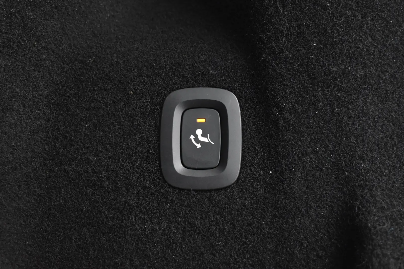 Car Image - 79rHmBjxjFkDAh9uuMyhrk