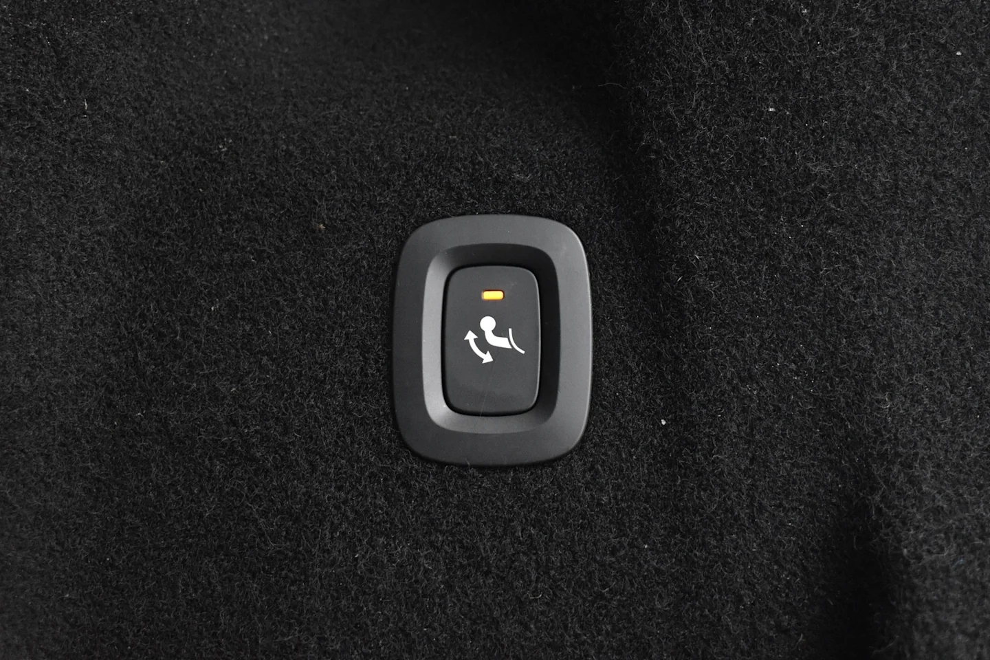 Car Image - 79rHmBjxjFkDAh9uuMyhrk