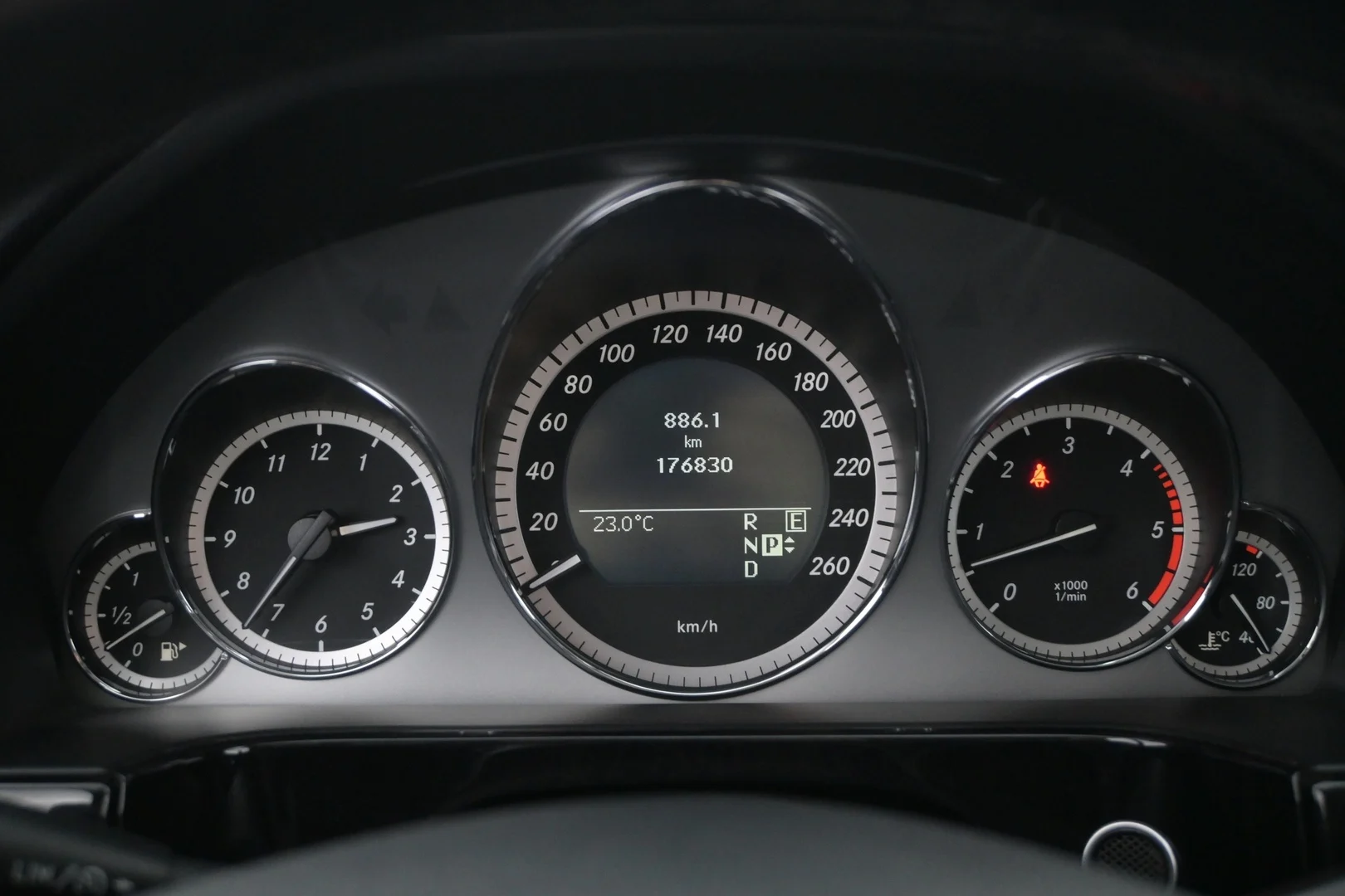 Car Image - 2F25P1isNs5zFWkYgyPdMM