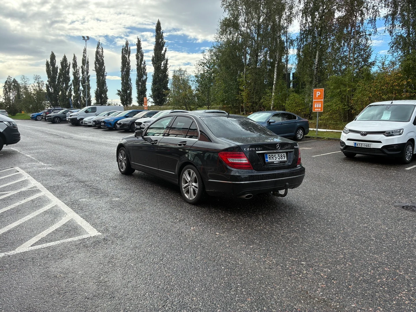 Car Image - 3PtrL8YMD5yzraI6gcfJ5a