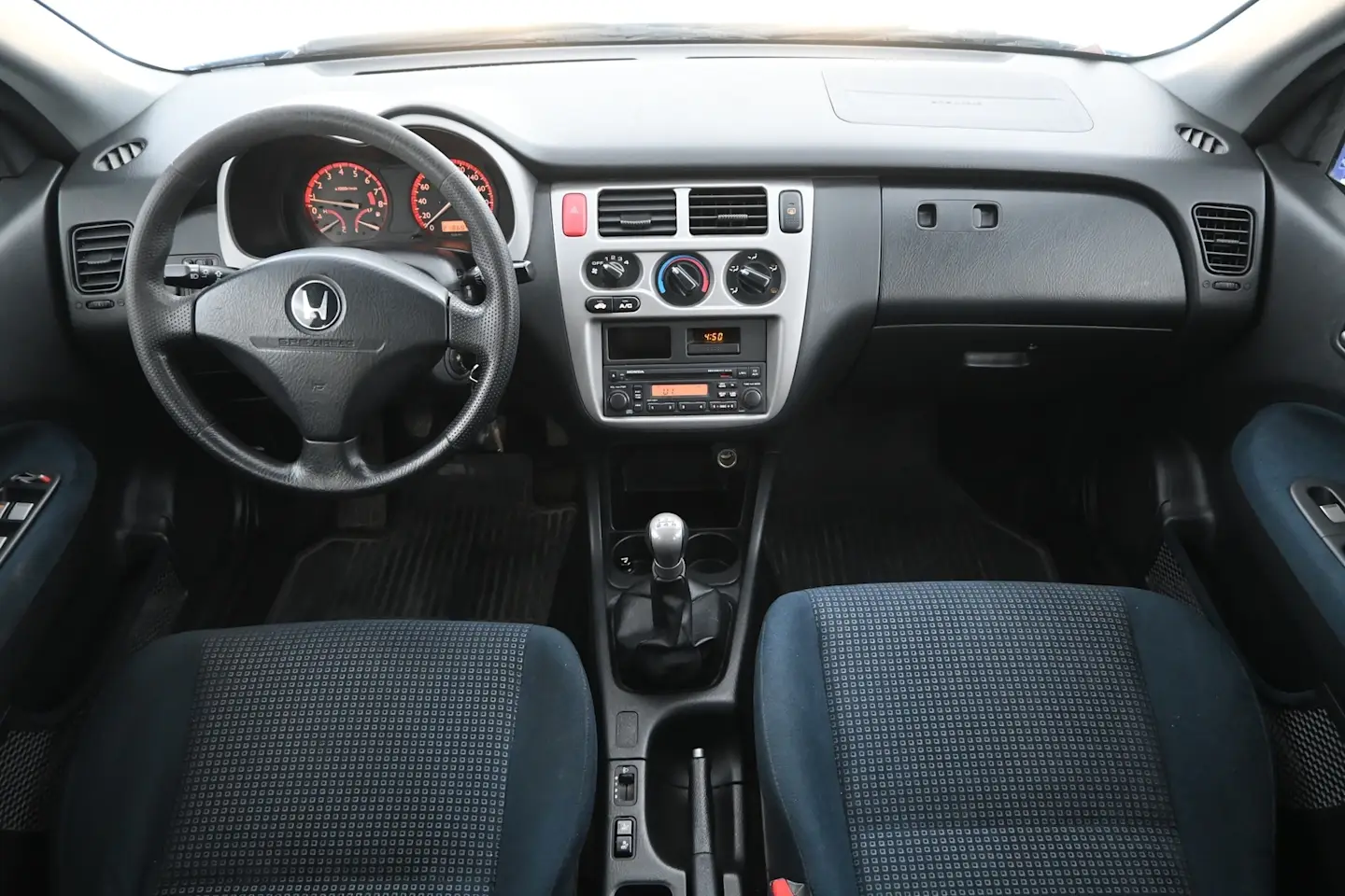 Car Image - yOz3wSoch5XVpoD4J0sPa