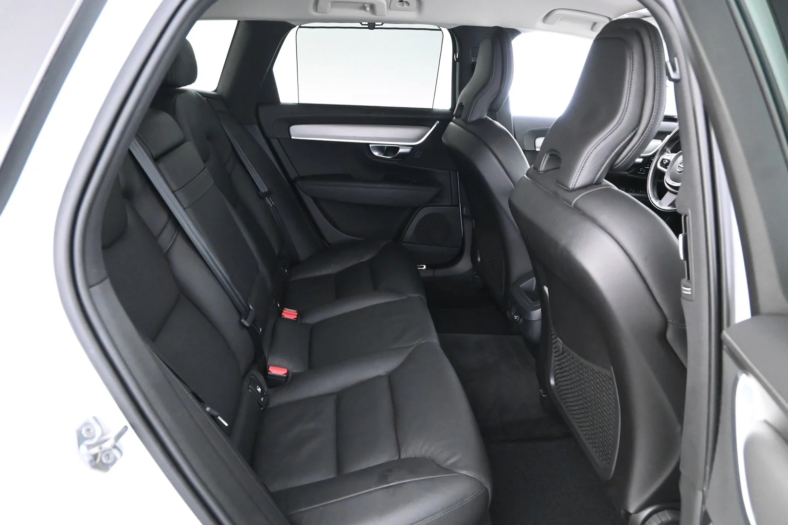 Car Image - 6i4fL7z3DFPcYa2eGl2hLb