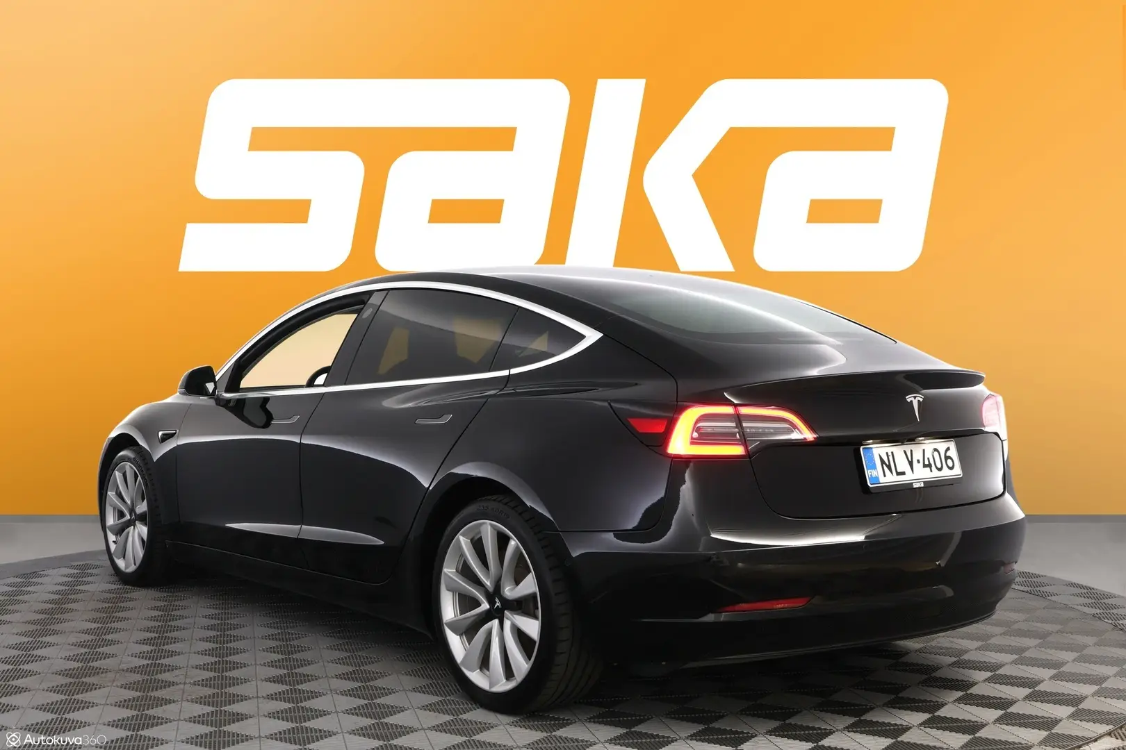 Car Image - 6SIk2AyOgz5TMn4TlzqmCj