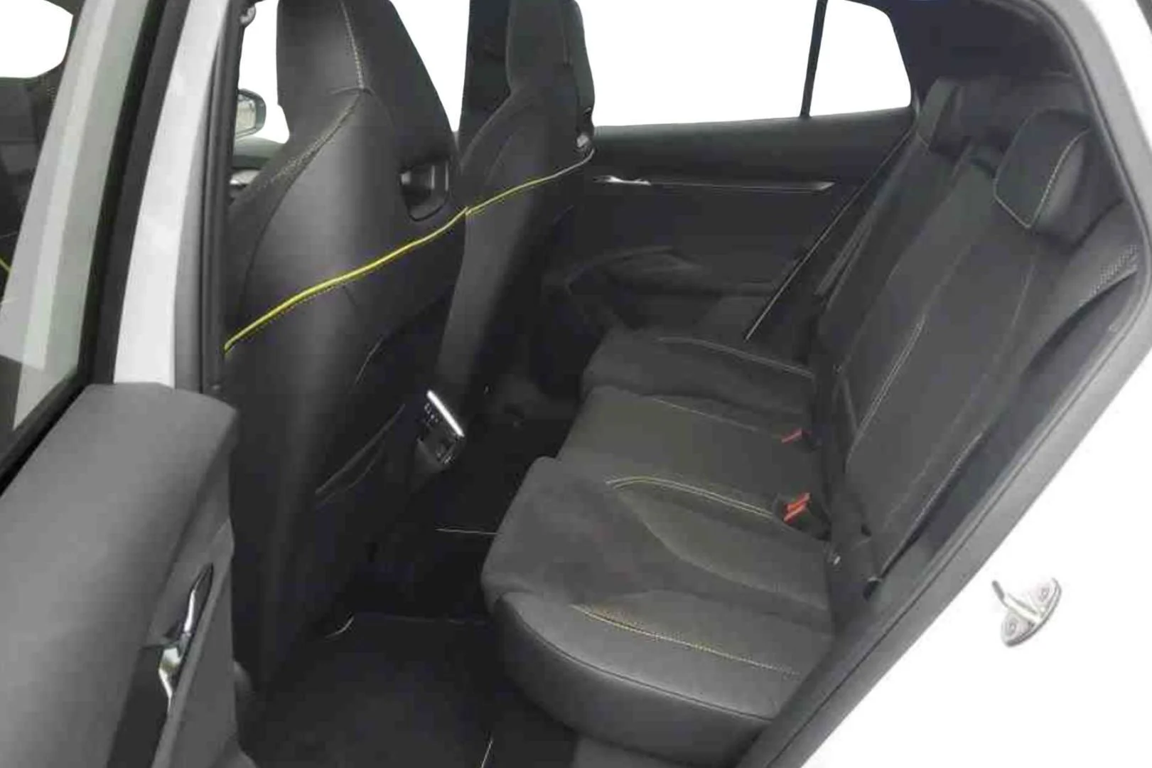 Car Image - 1xWW8NnKciemNKqk4Aodkk