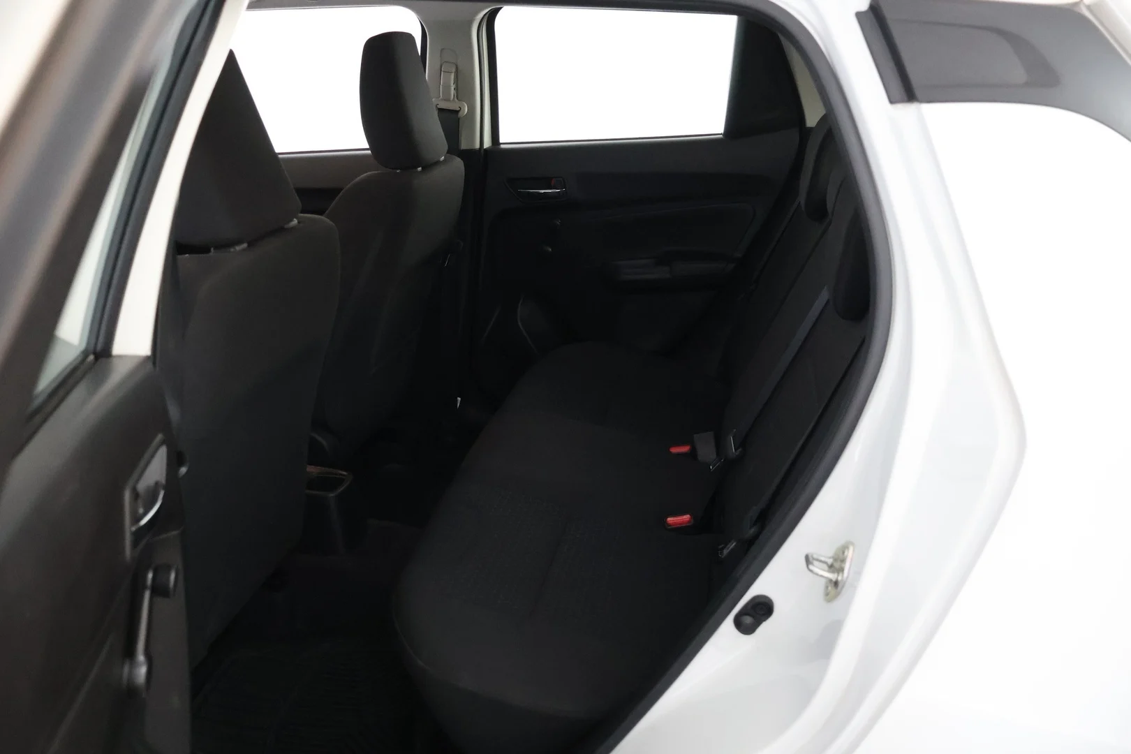 Car Image - 23kDJaYBdQmPYBabfv4K45