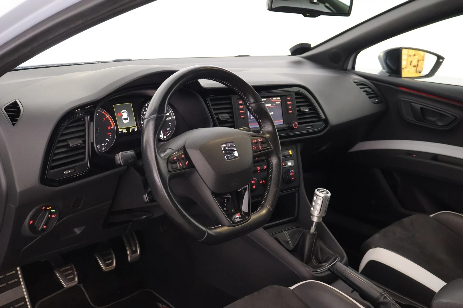 Car Image - 1a0fR4lcfYqEjvgjvE77yp