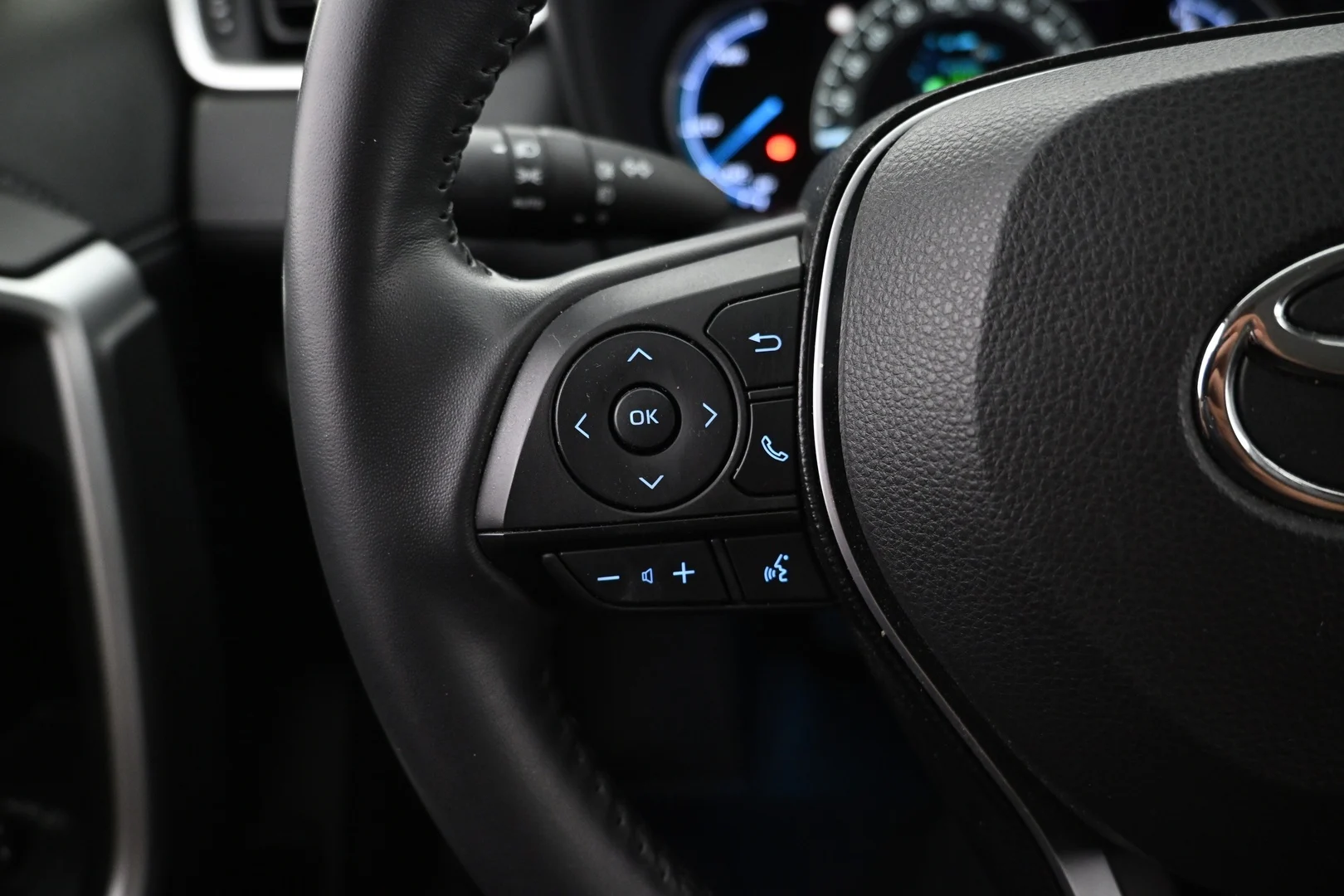 Car Image - 5cgOEVIORLhPcoDuGN8hSy