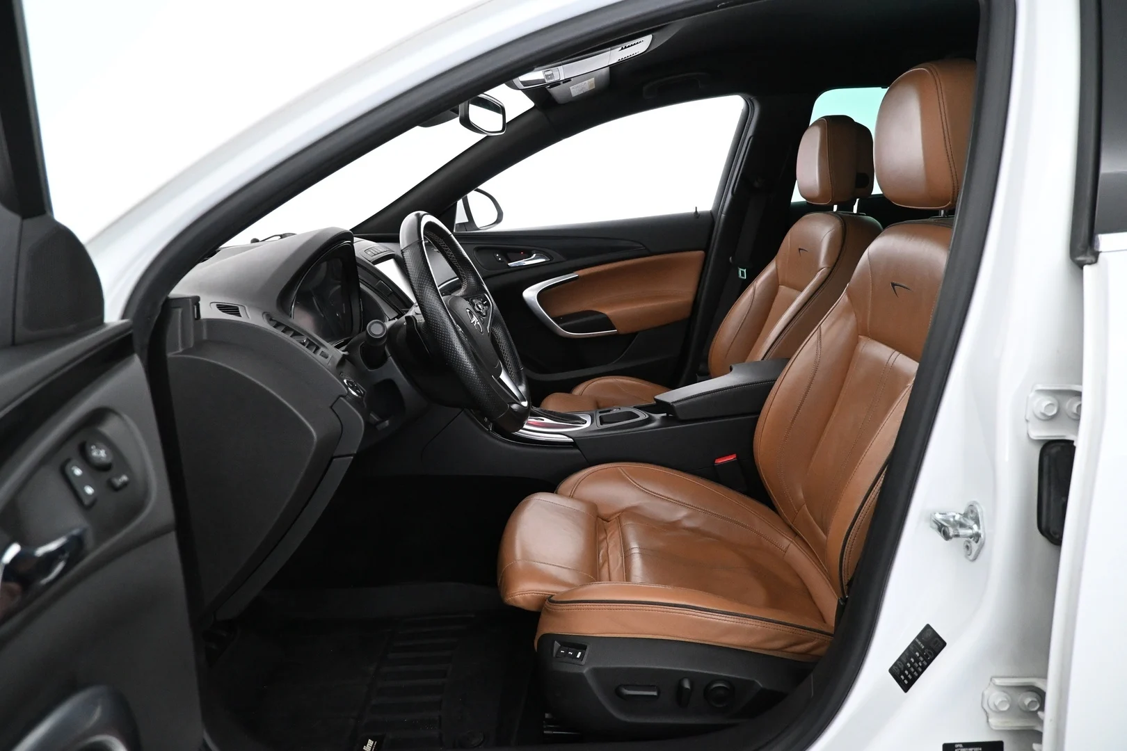 Car Image - 3oBs46ZNGxXDKZ8Qamamb7
