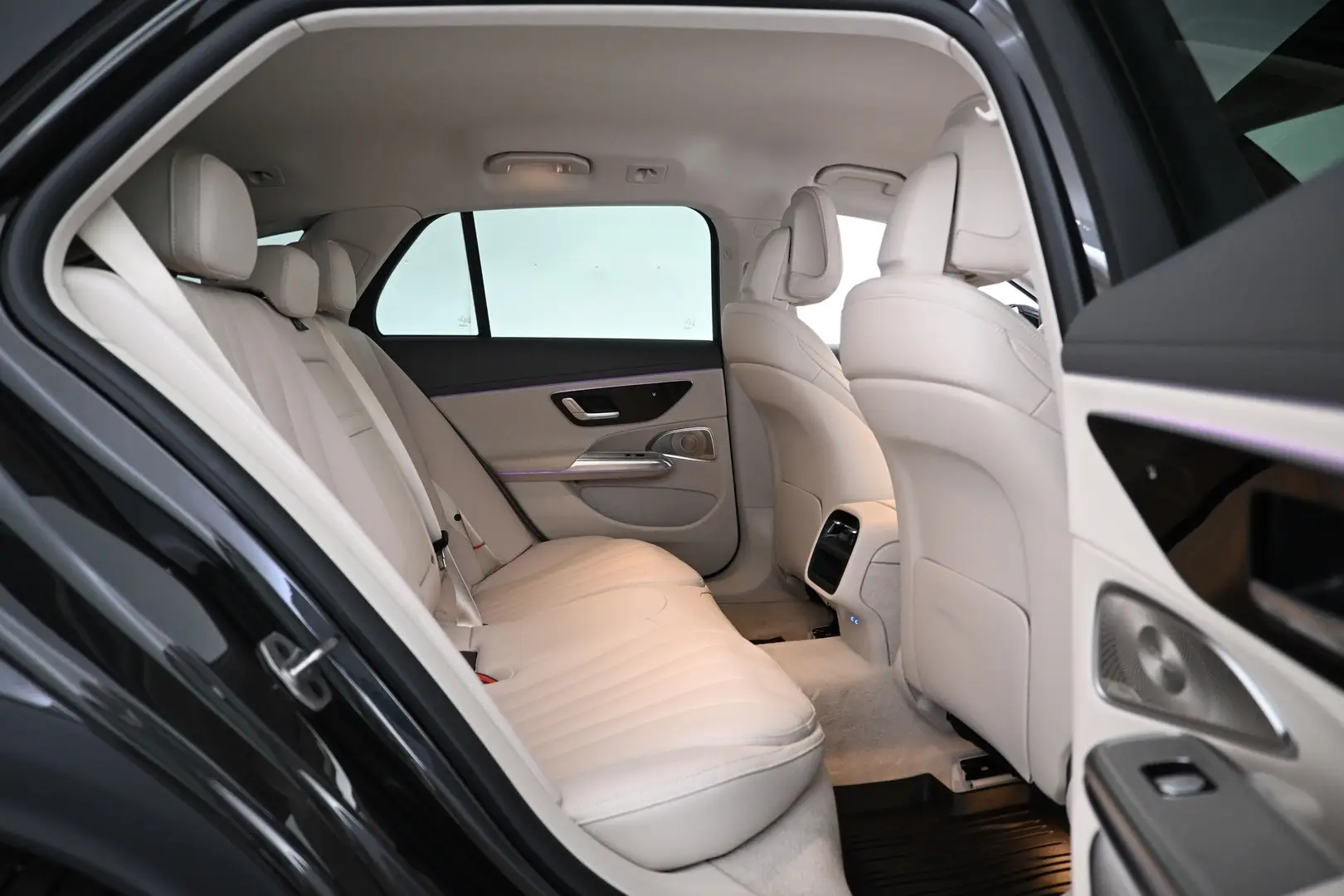 Car Image - 7y9ZBOn2hnTsZyyHRLYw9h