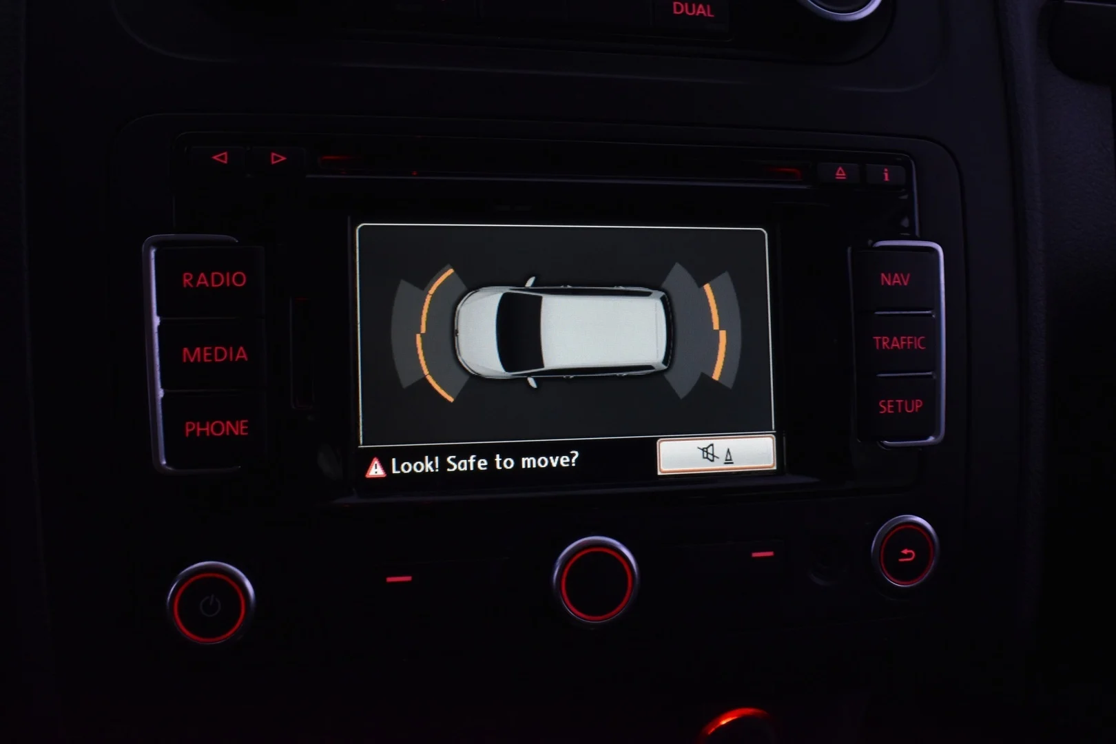 Car Image - 4nSPRrwj5JGnc6v37TbOy4