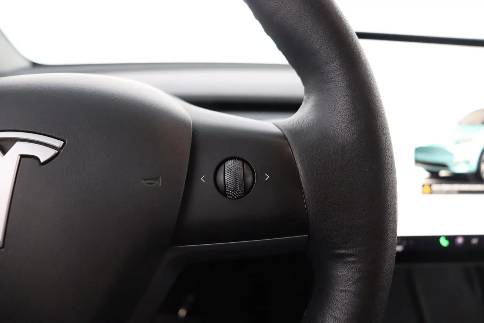 Car Image - 2DE8cU90u7044xw7ZHEvUZ