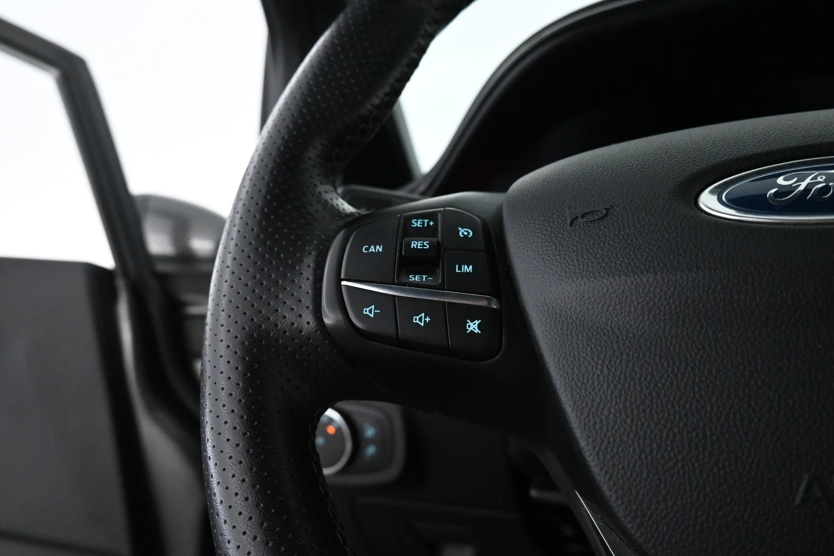 Car Image - 3tPsWsxPUz7dk885S0zky3