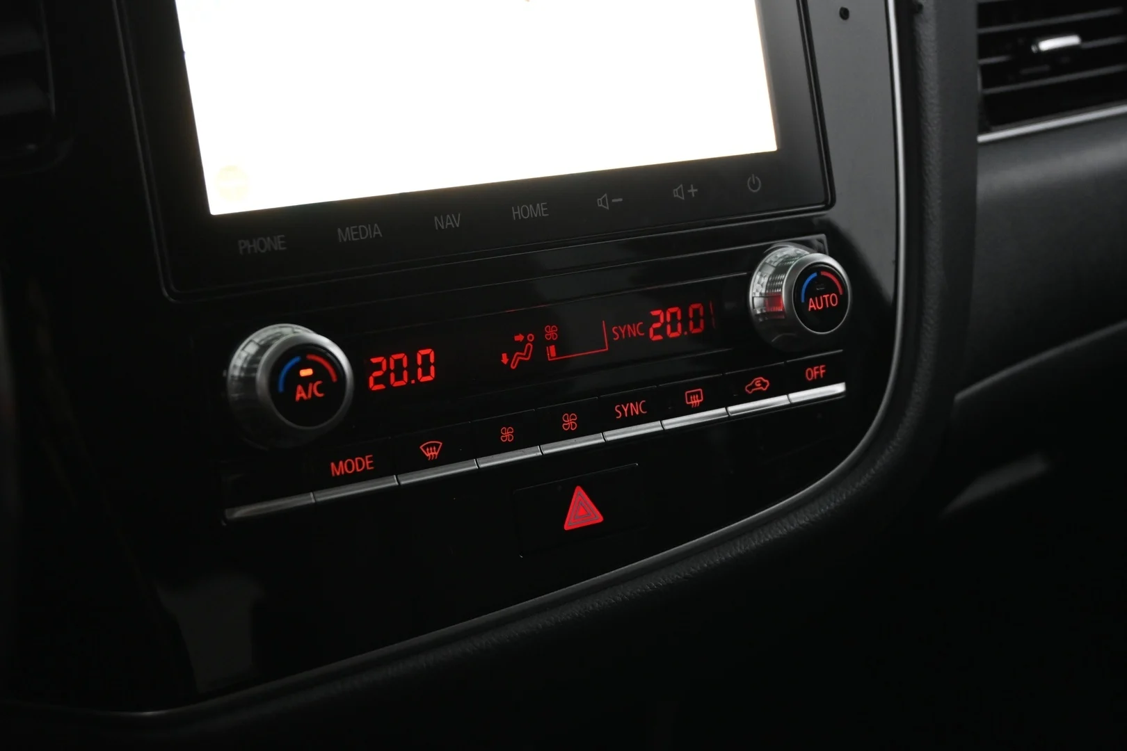 Car Image - 2wG5MySLzrmIF7P4vCSfu7