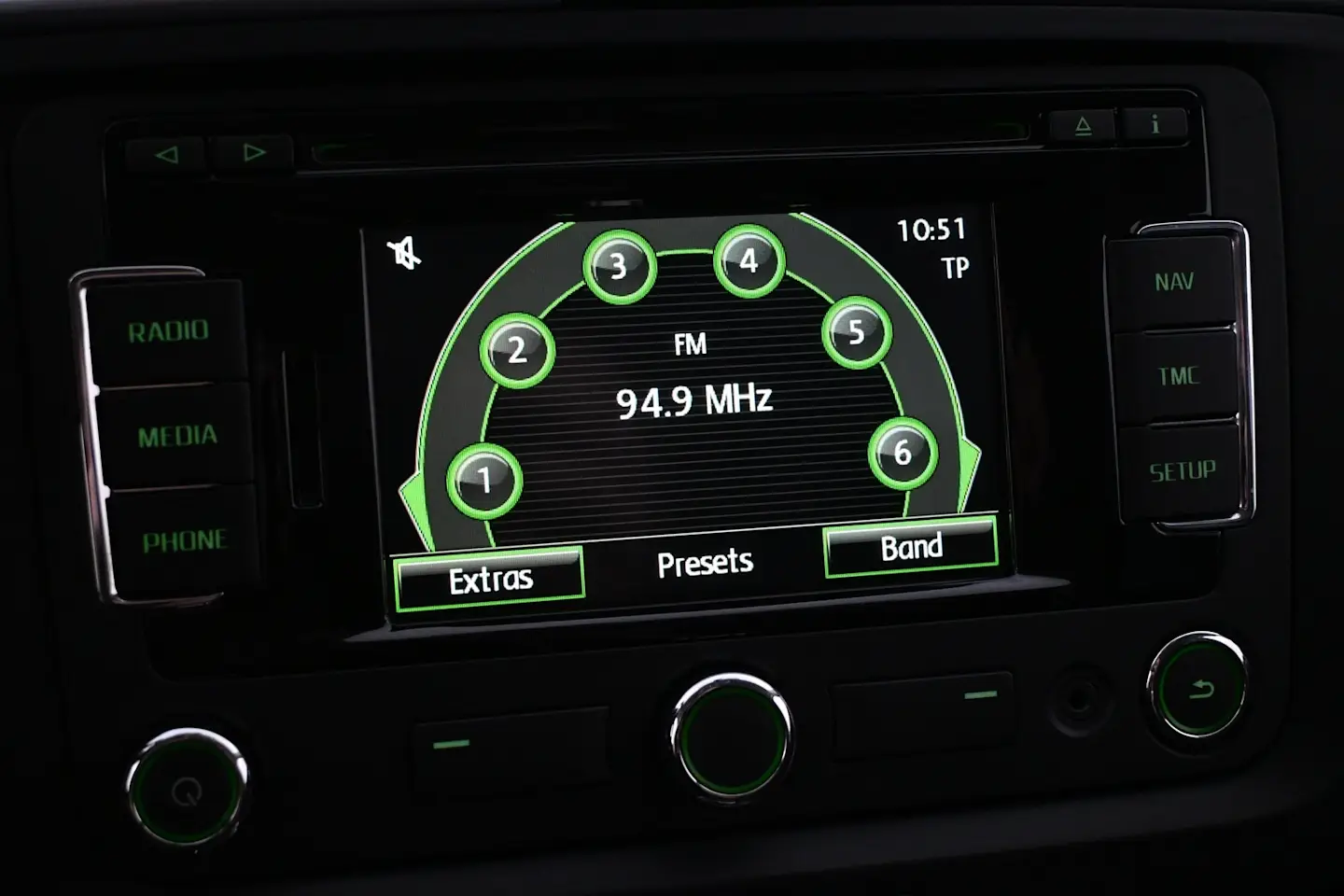Car Image - 4WLE6v1XhPv6Drqj8eMHpn