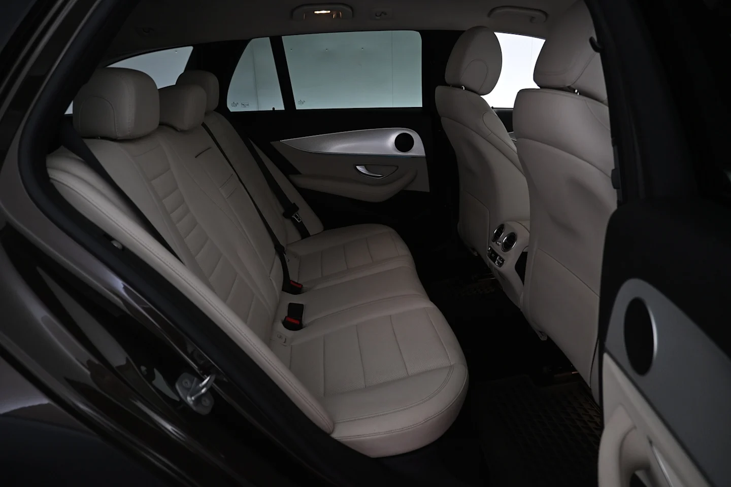 Car Image - TyTXZ7QPZHVqi9To8TksX