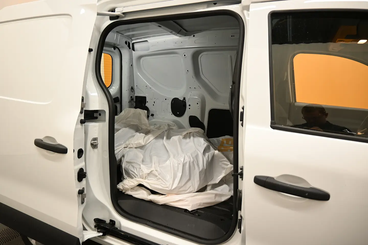 Car Image - 4yDM0DdlgmRFnTACMuXgQJ