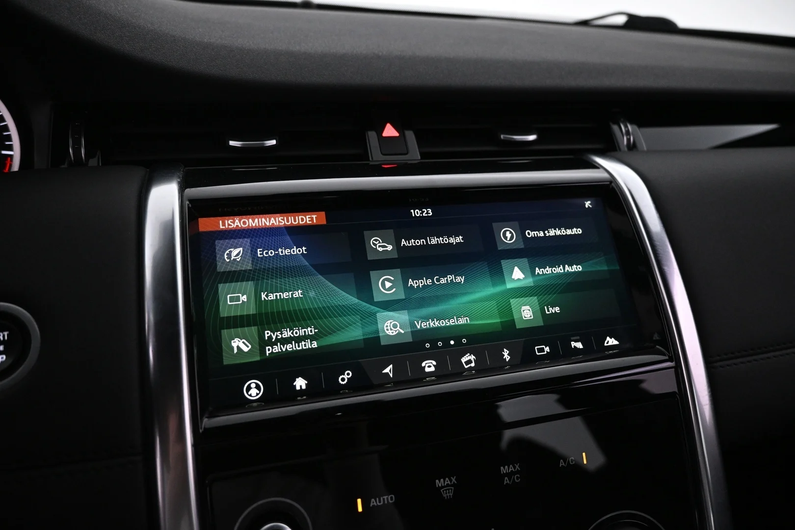 Car Image - AkocRX3IejD667T1syird
