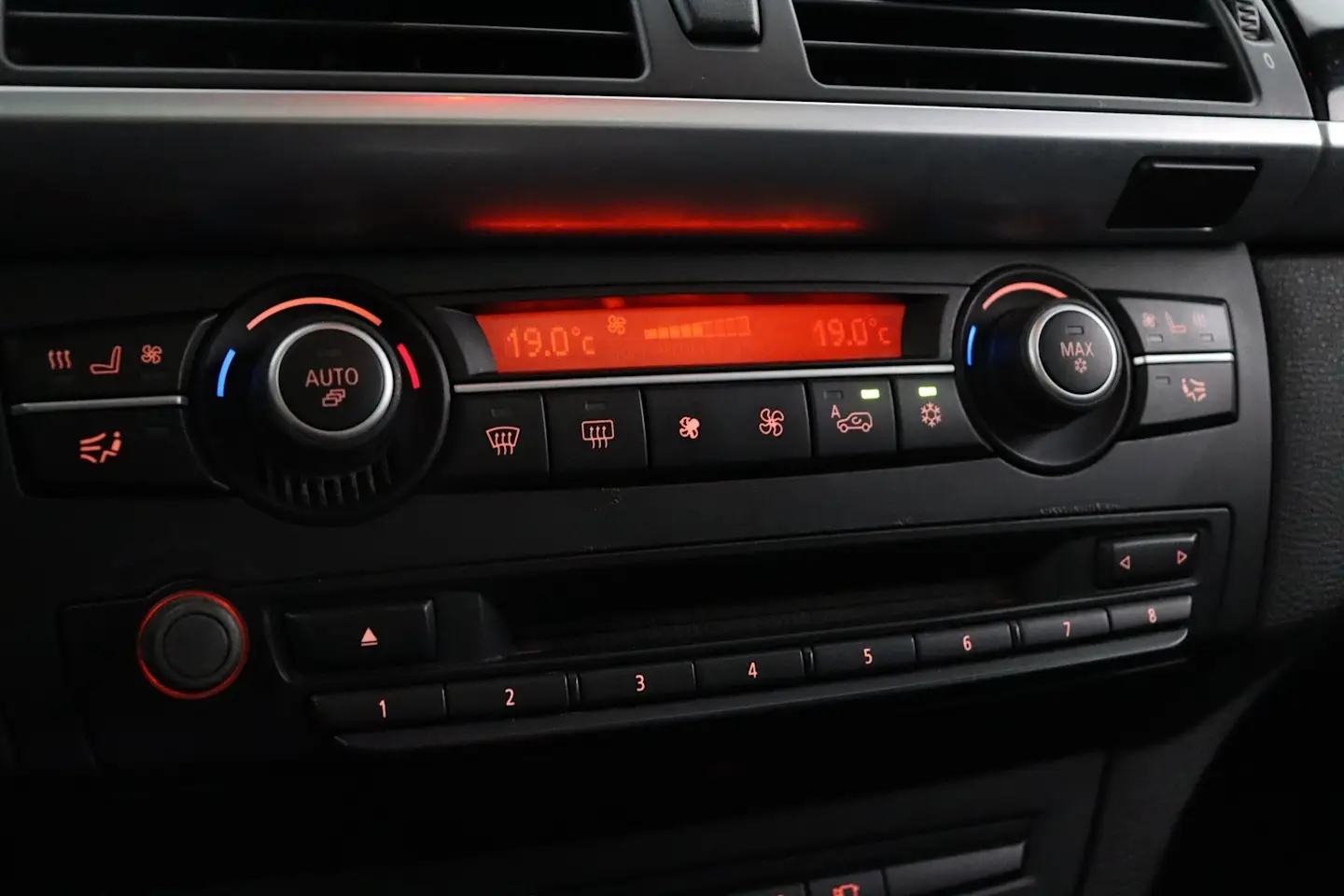 Car Image - 18ZJARyWpLz29zEtYC3AUK