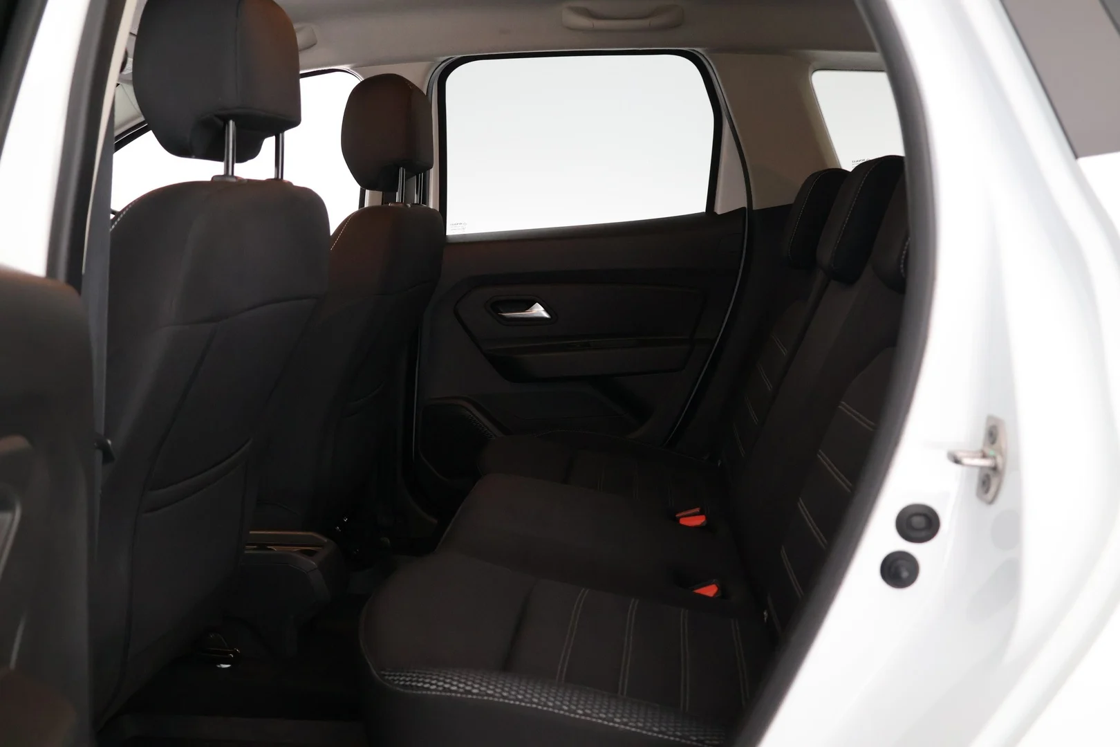 Car Image - 37nuDJXkrvg5Ae1jixYxDC