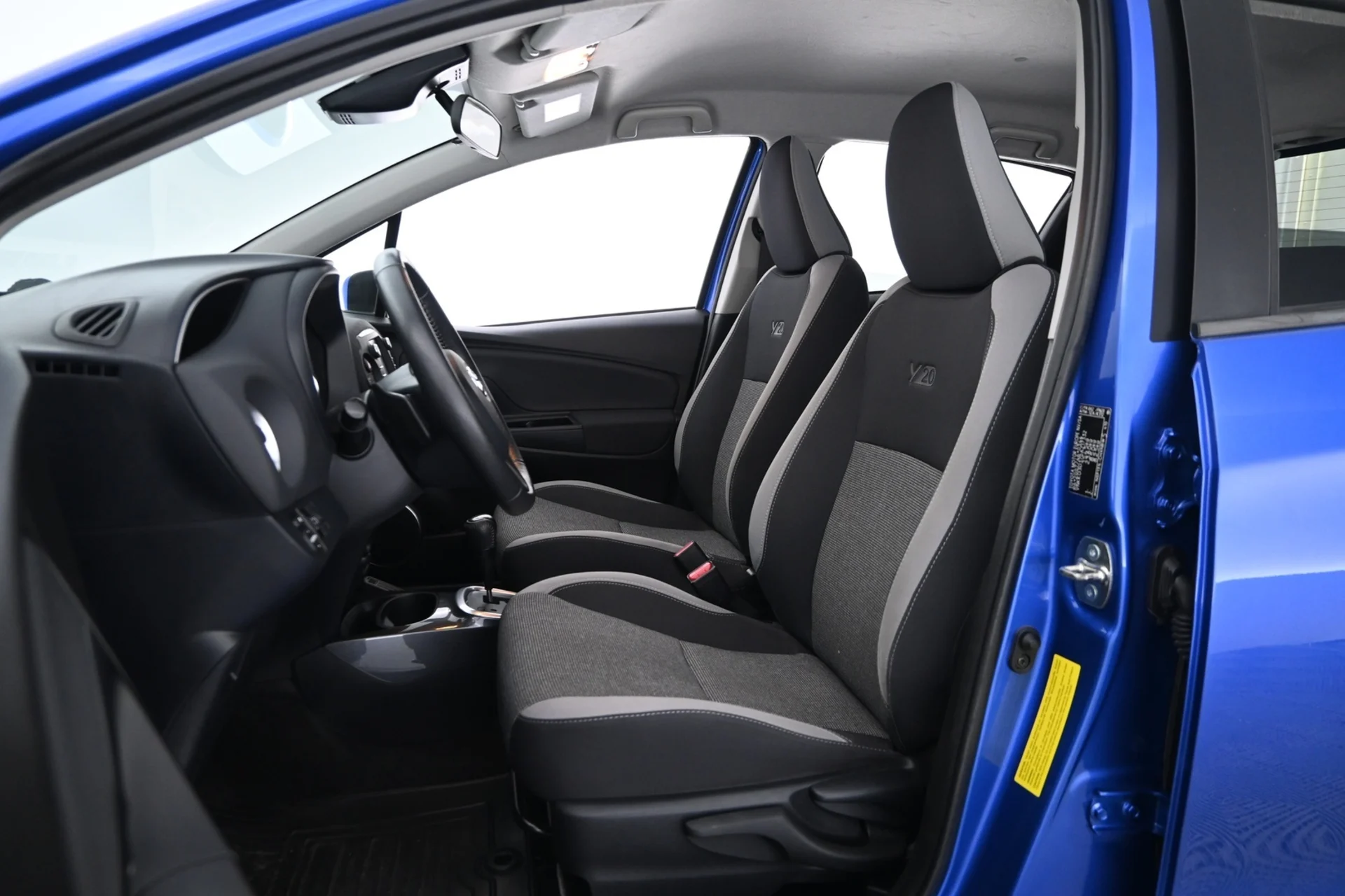 Car Image - 1efoTCRAEaTy5vCrv07D0x