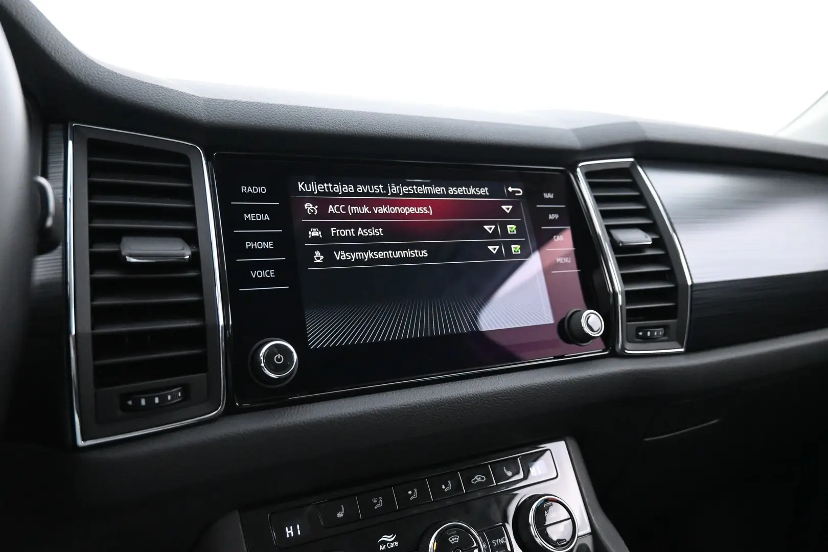 Car Image - joTZbZQaALyiWr3nyQrGC