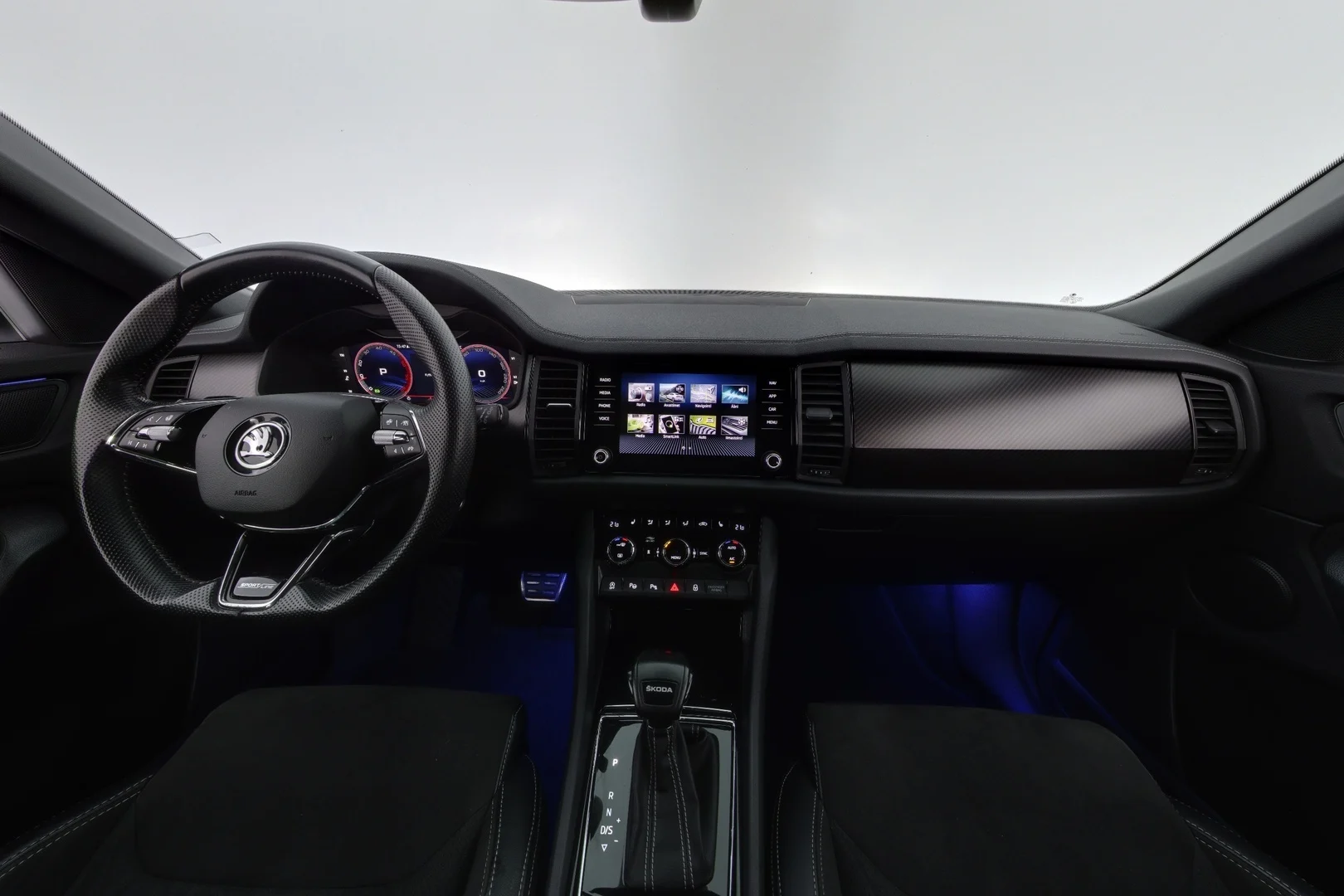 Car Image - 5Q7TPXnHgjJXTB5Whzotox