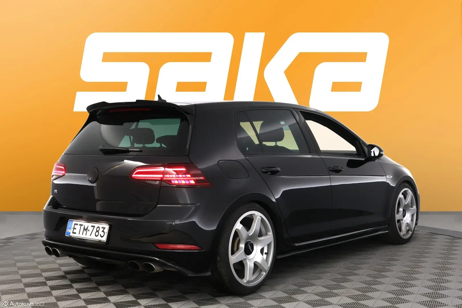 Car Image - gP1SHWCgqMOJ0Nd8zXWfX