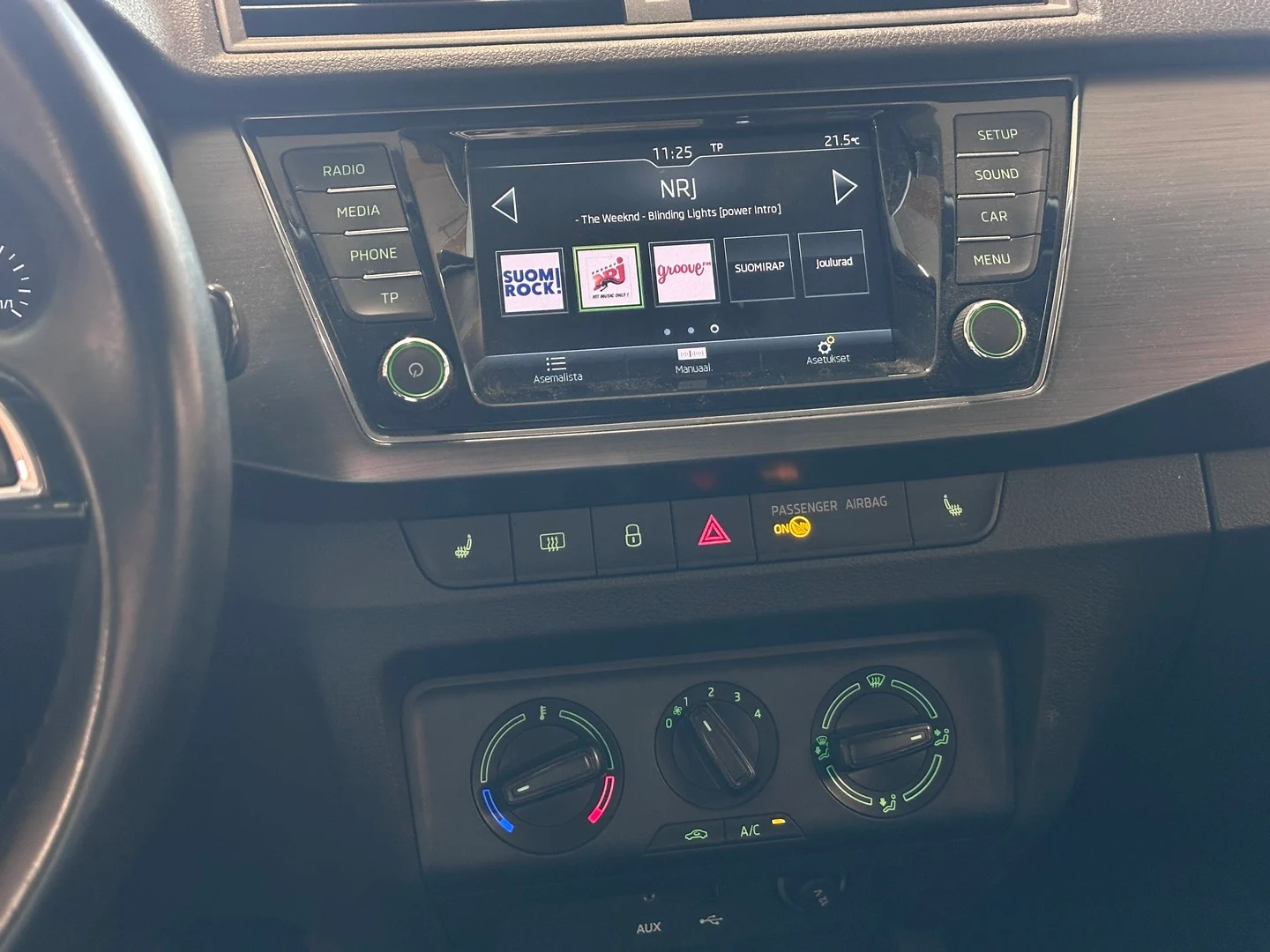 Car Image - 2jWprSZH3SNdHK3UH2nuMF