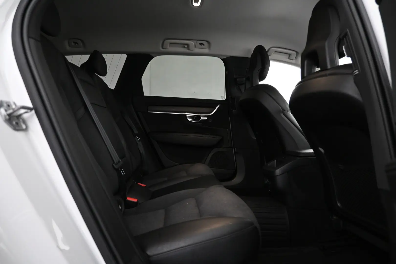 Car Image - 5hW0aWhdhMog5c4C9eAU76