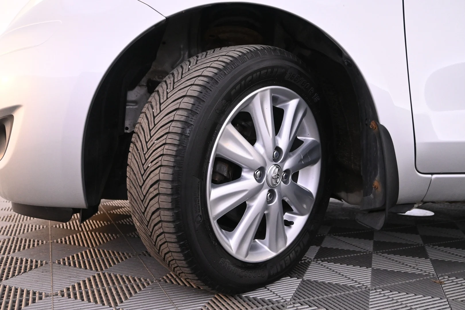 Car Image - 3qMX8T36IfMmncHSNQSI59