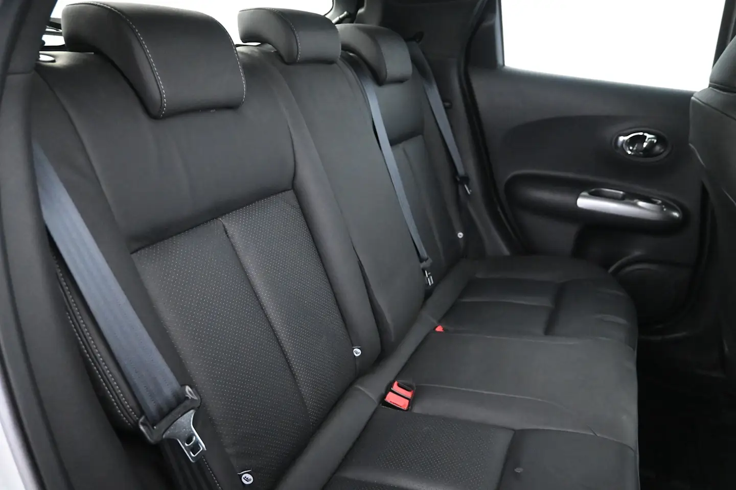 Car Image - 5zDHIYtD5Xn496zr3VTKv6