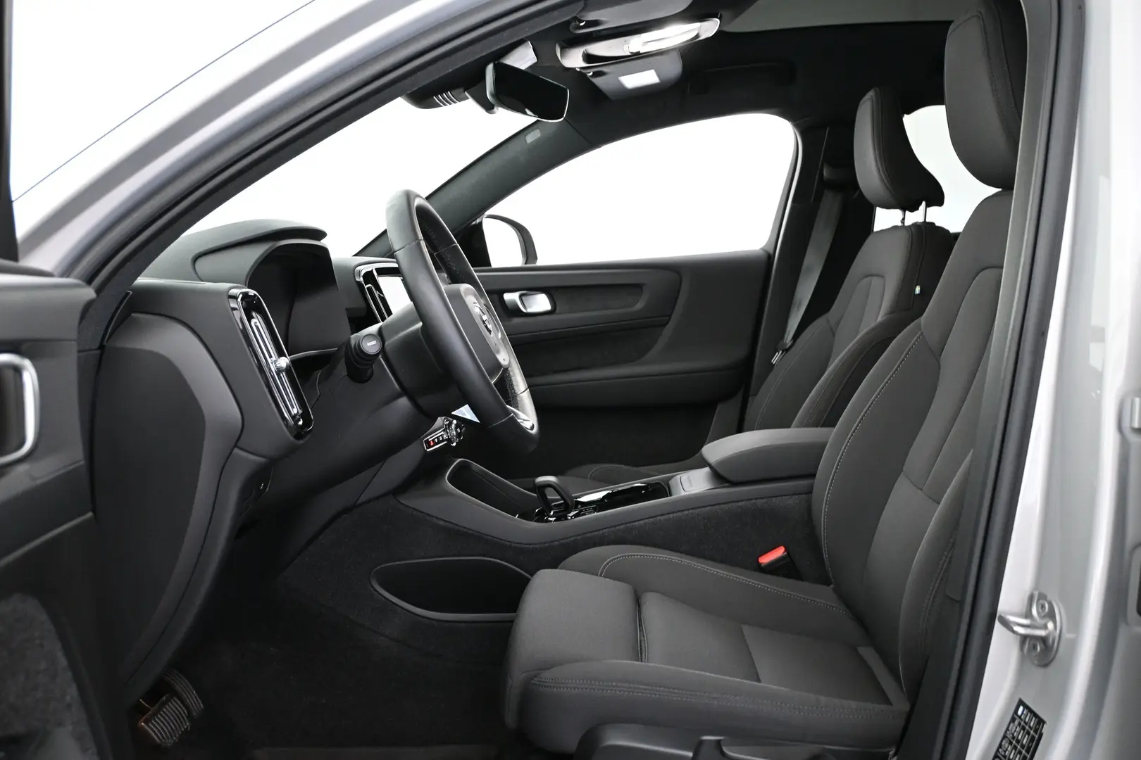 Car Image - 1omumJLRPJrHw5OWv9LHxW